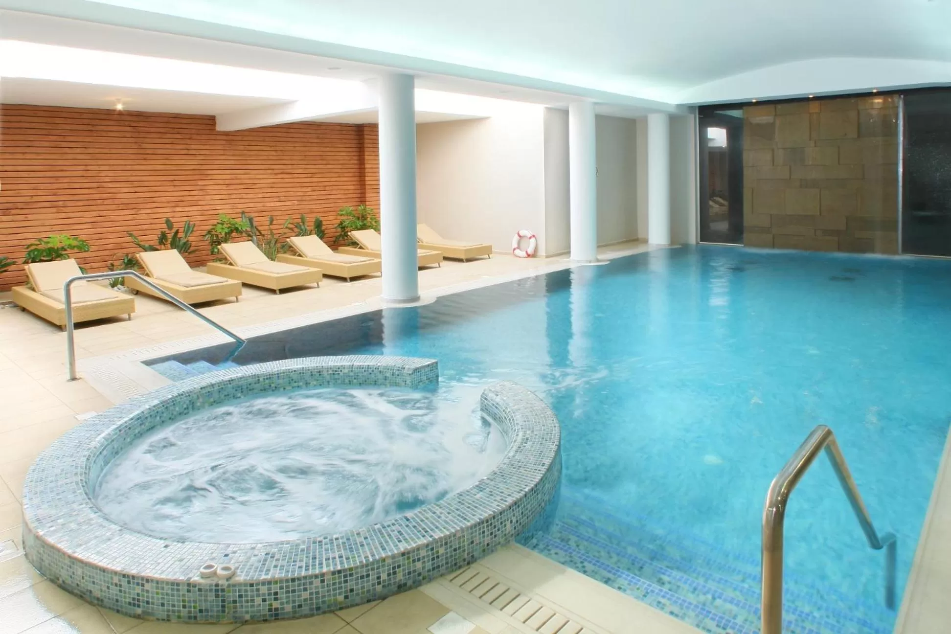 Massage in Aliathon Aegean