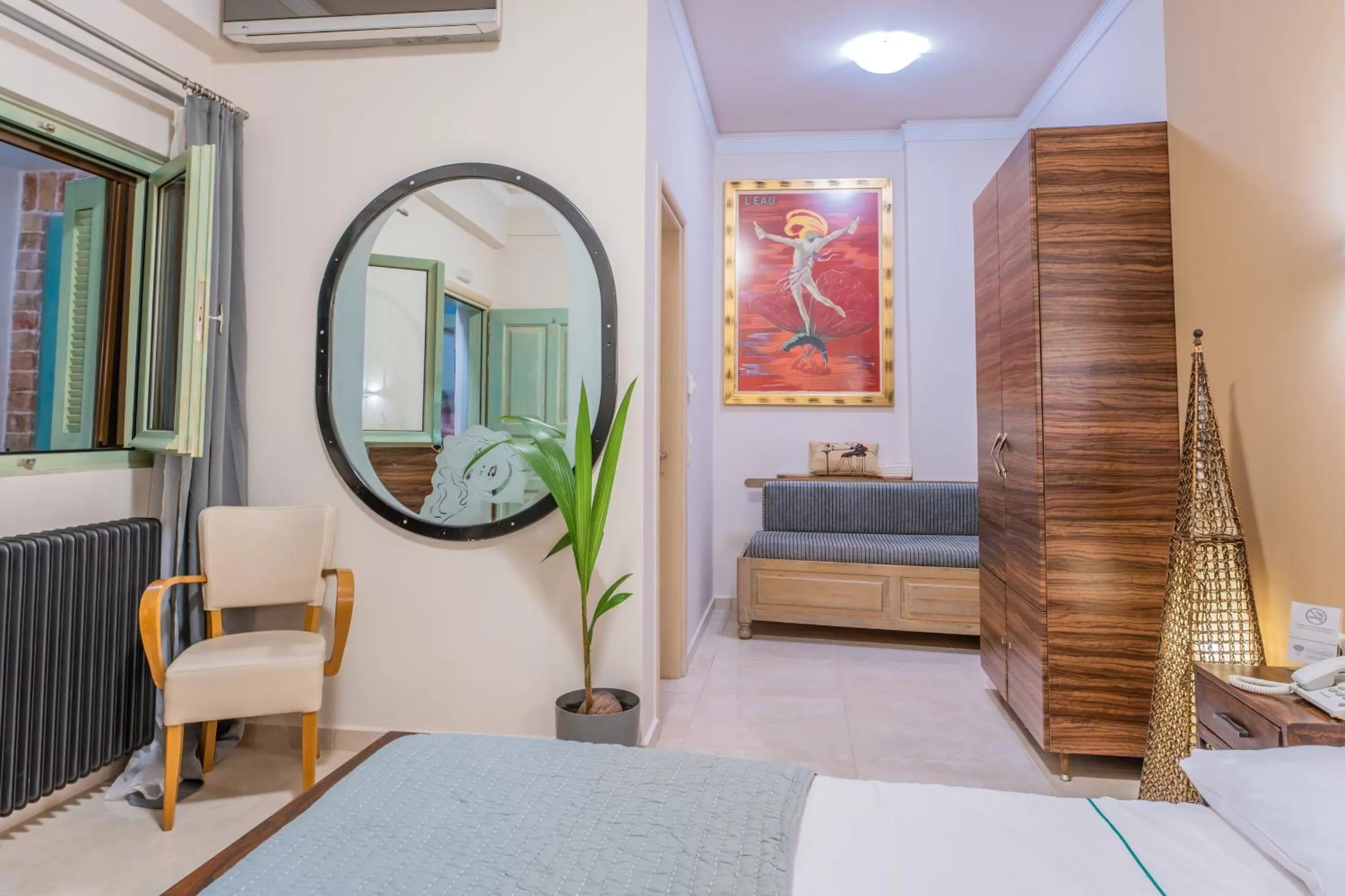 The Stone Manor , Noho boutique hotel Thissio