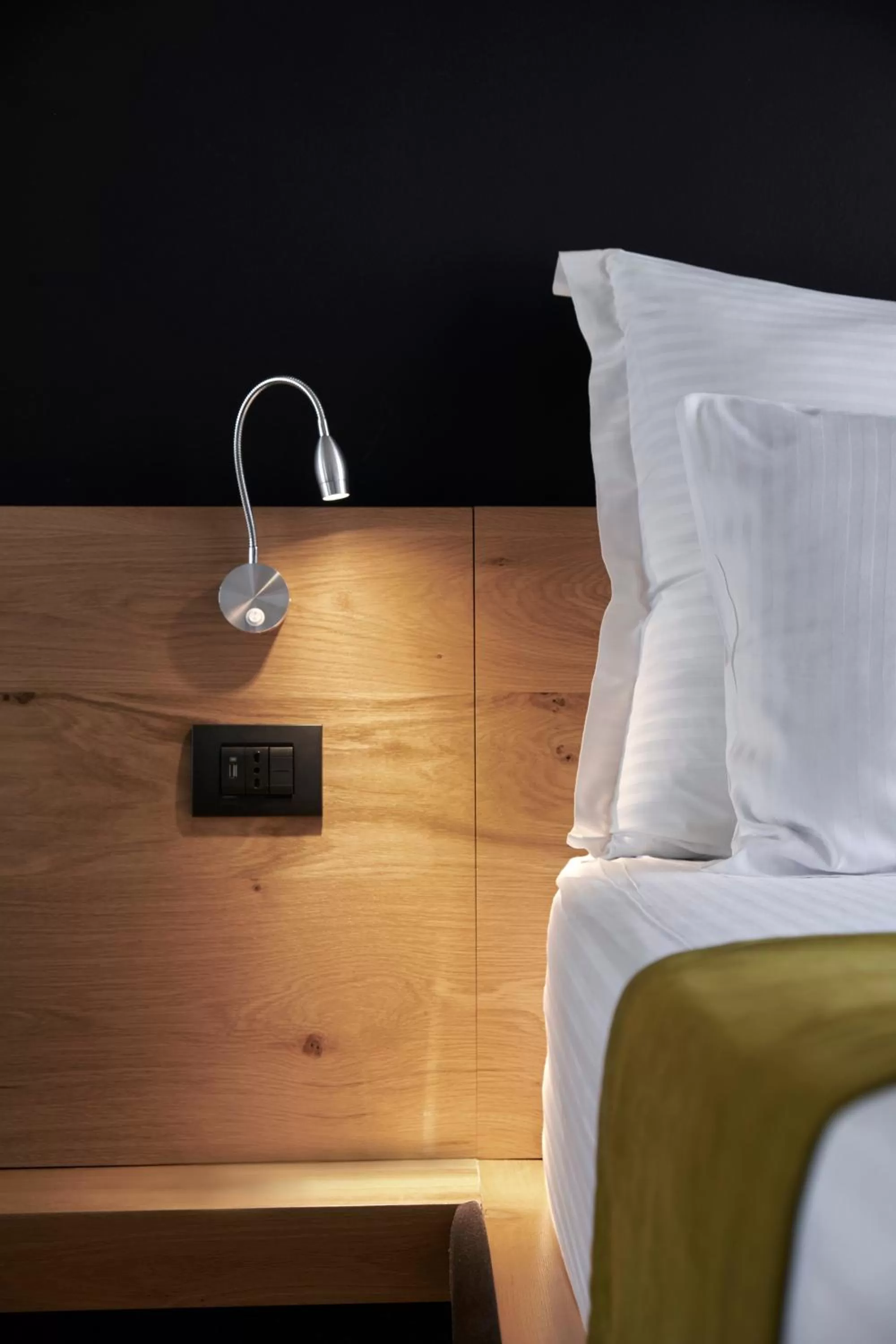 Bed in Adella Boutique Hotel - Free Secured Parking