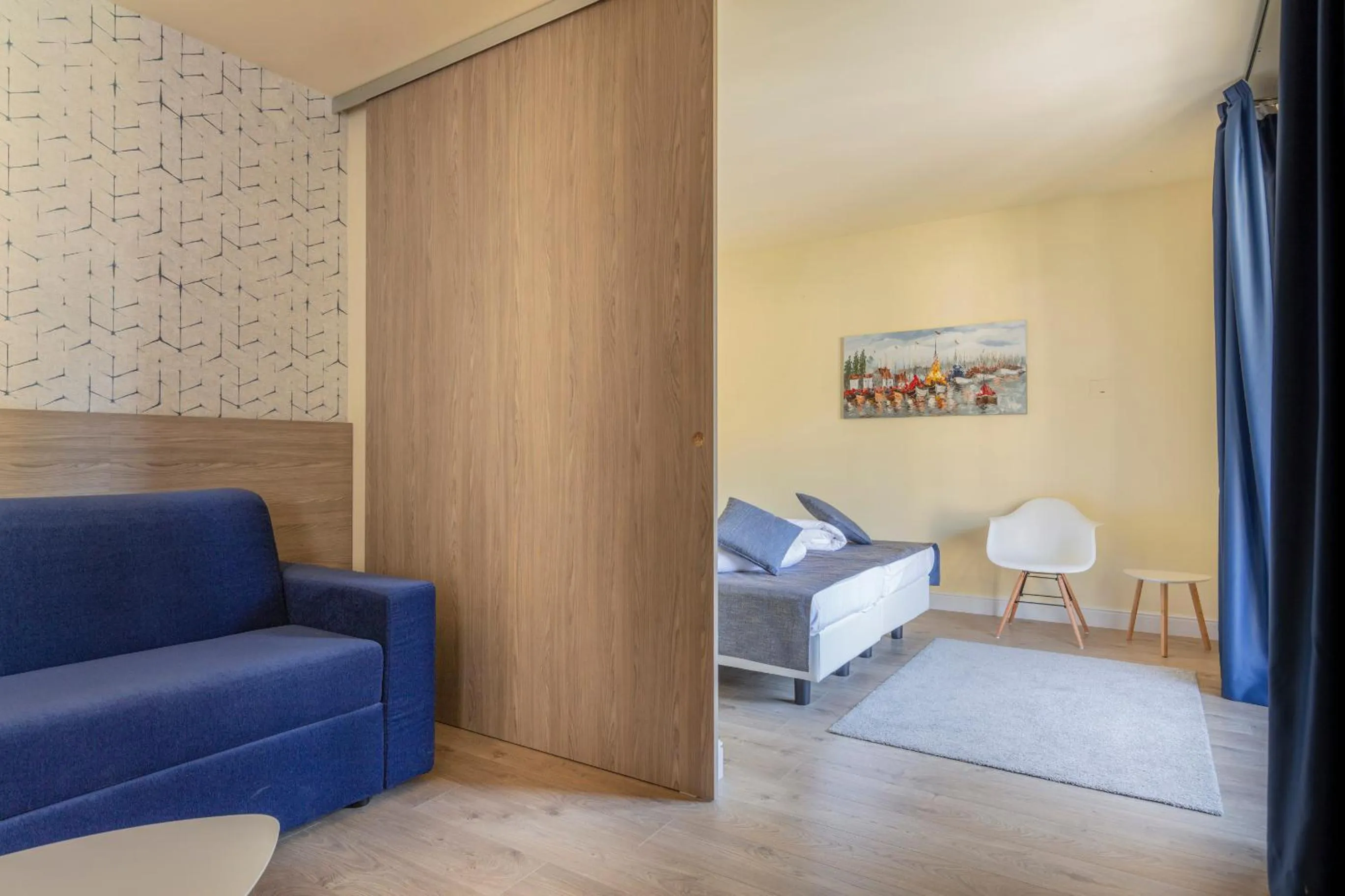 Photo of the whole room, Bed in Arco Smart Hotel