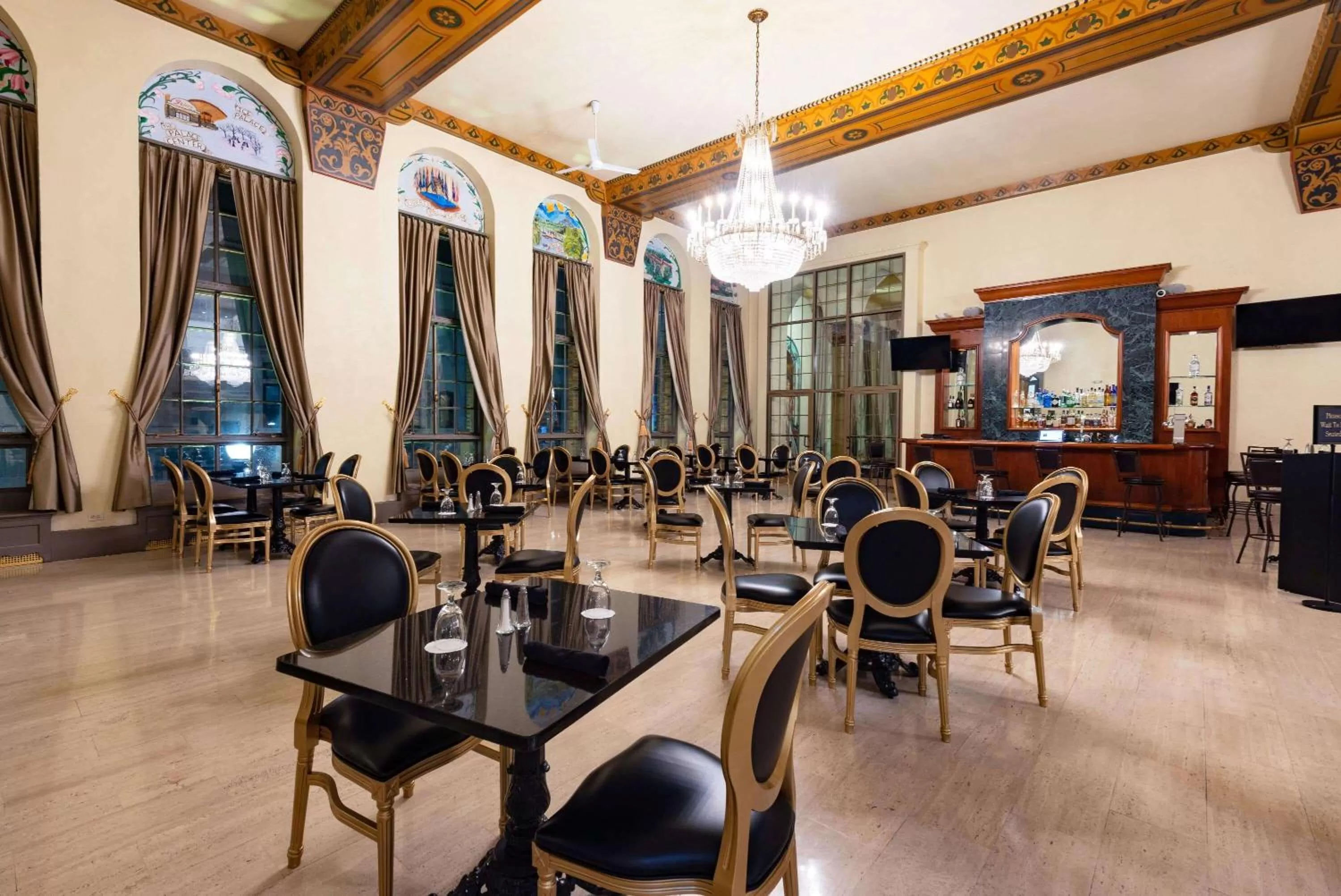 Restaurant/places to eat in The Americus Hotel, Trademark Collection by Wyndham