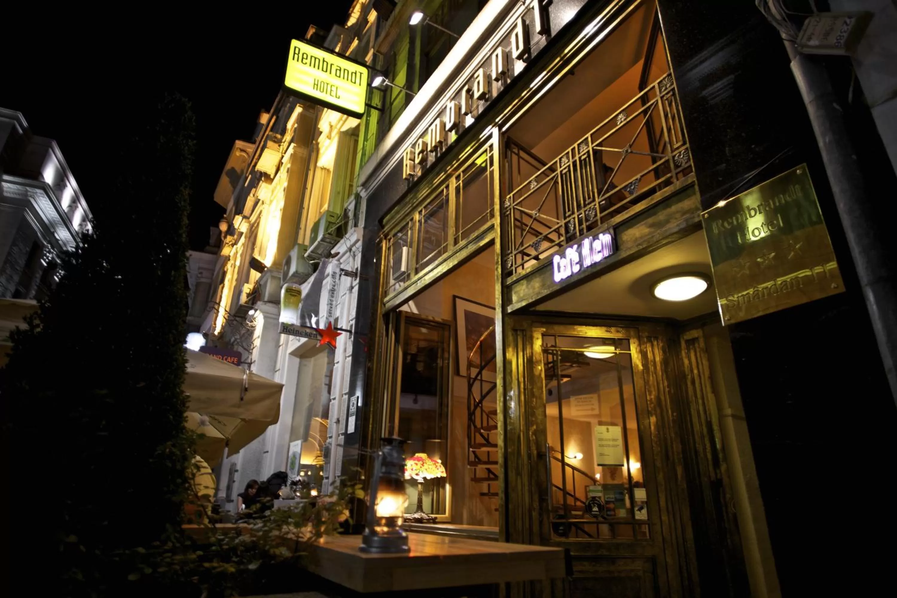 Night in Rembrandt Old Town