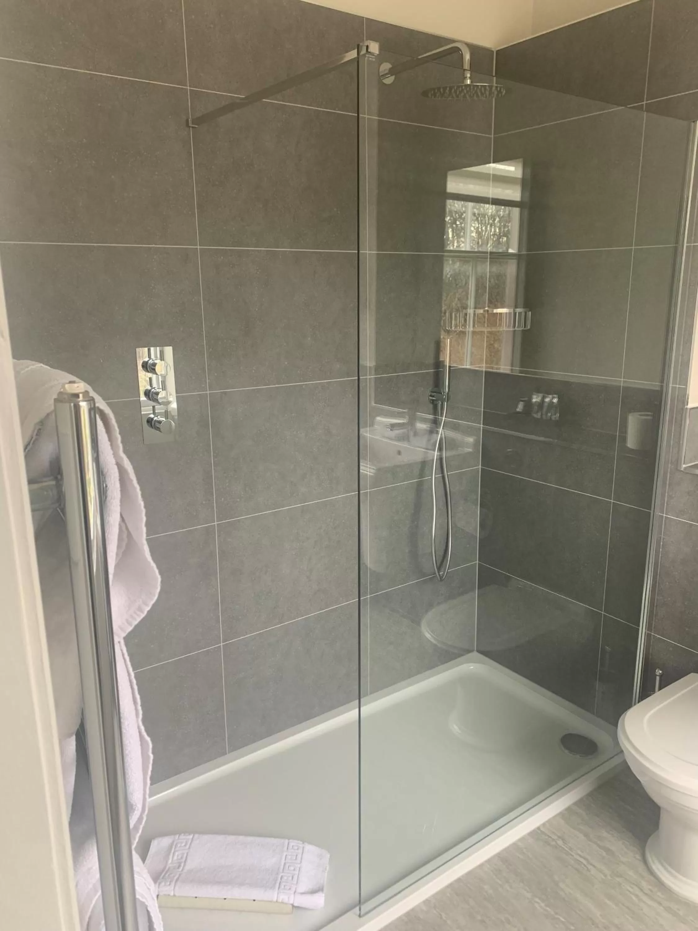 Shower in The Parklands Hotel