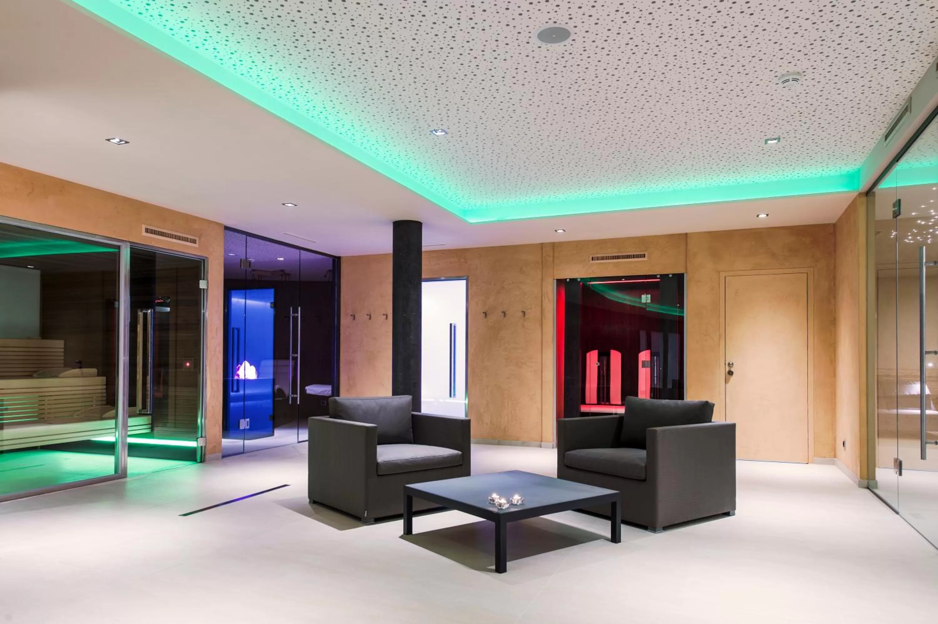 Lobby or reception in Parkhotel Hall in Tirol