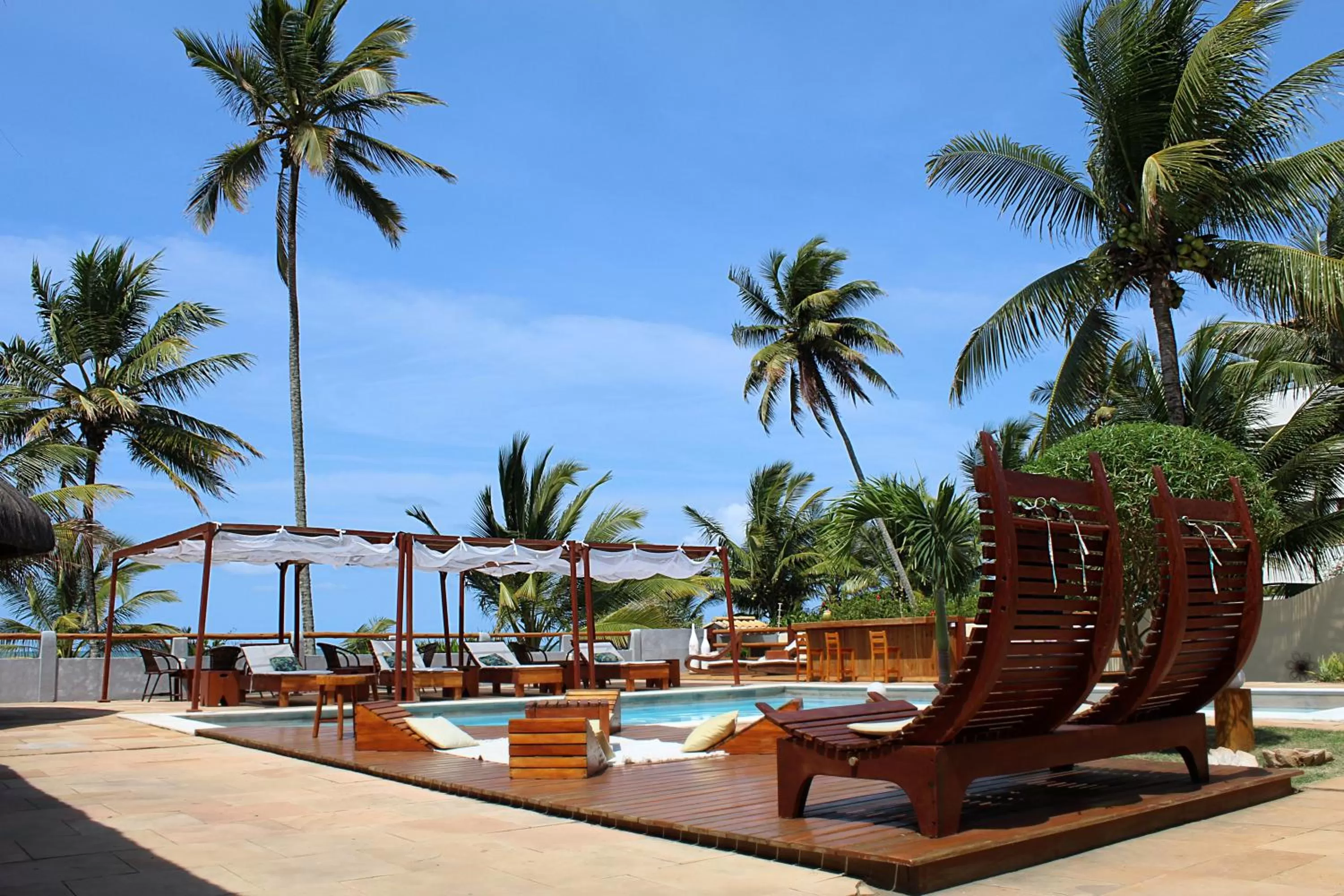 Swimming pool in Pousada dos Hibiscus