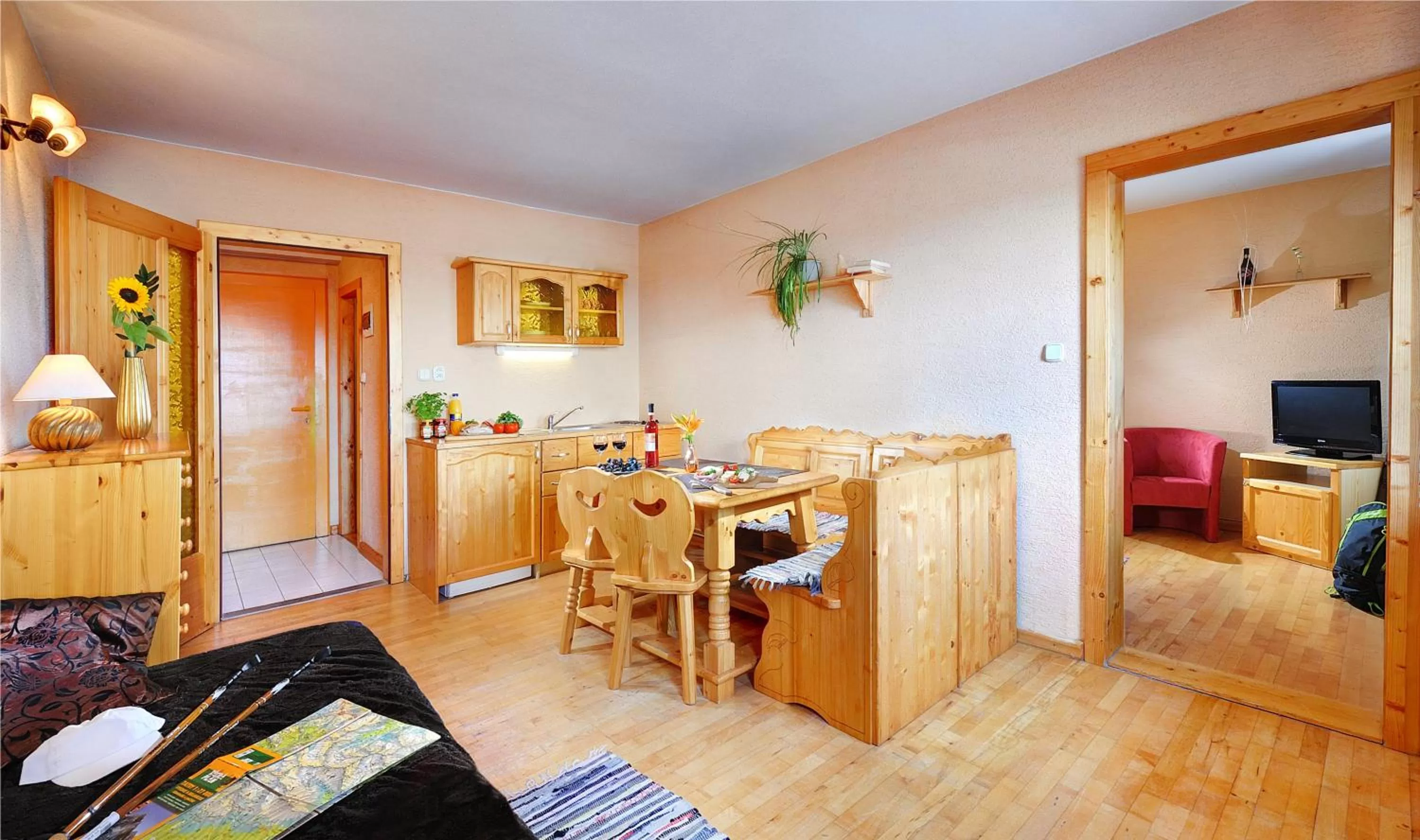 Kitchen or kitchenette, Dining Area in Apartmány Renomal