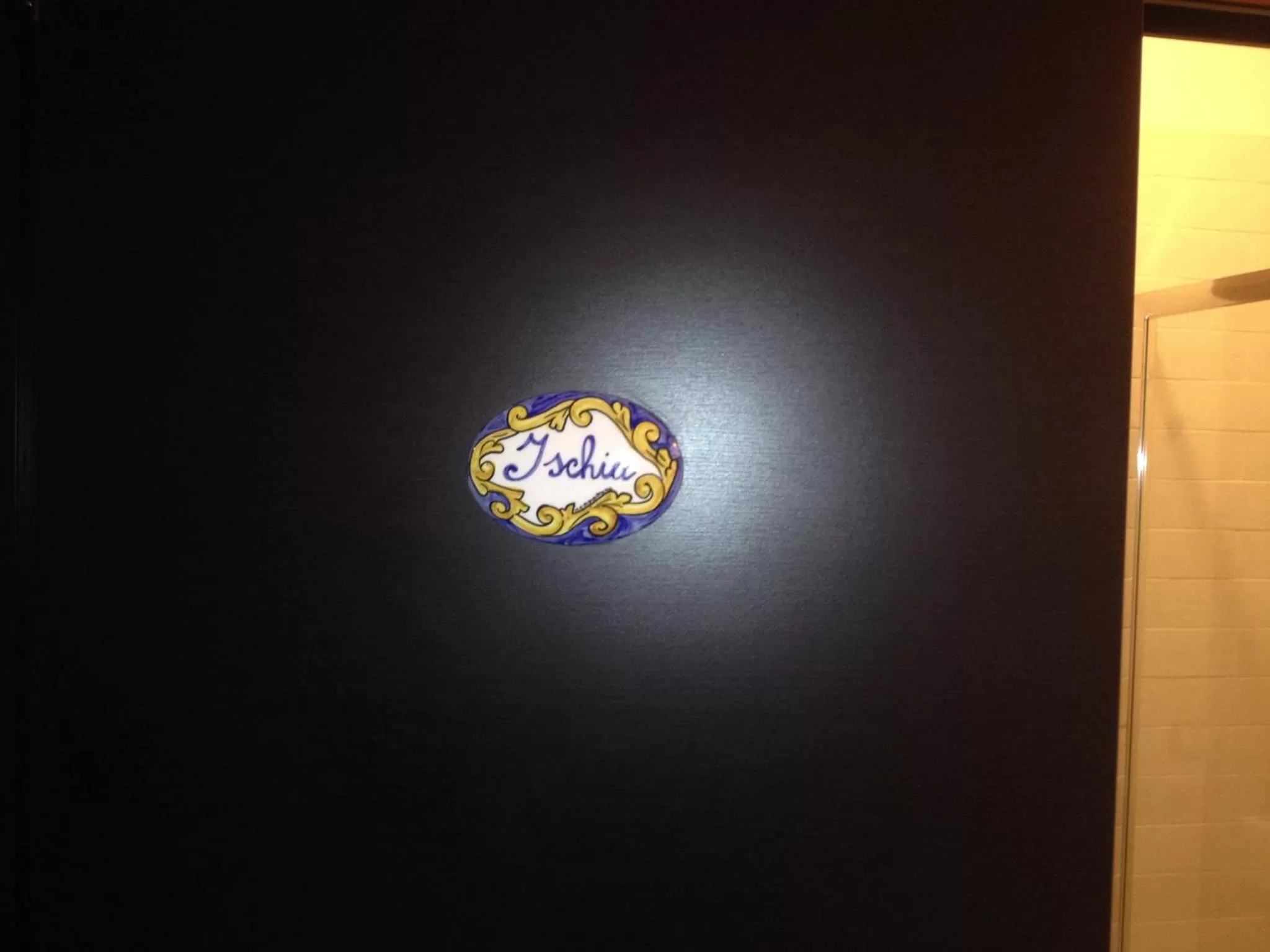 Decorative detail in Terrazza Partenopea