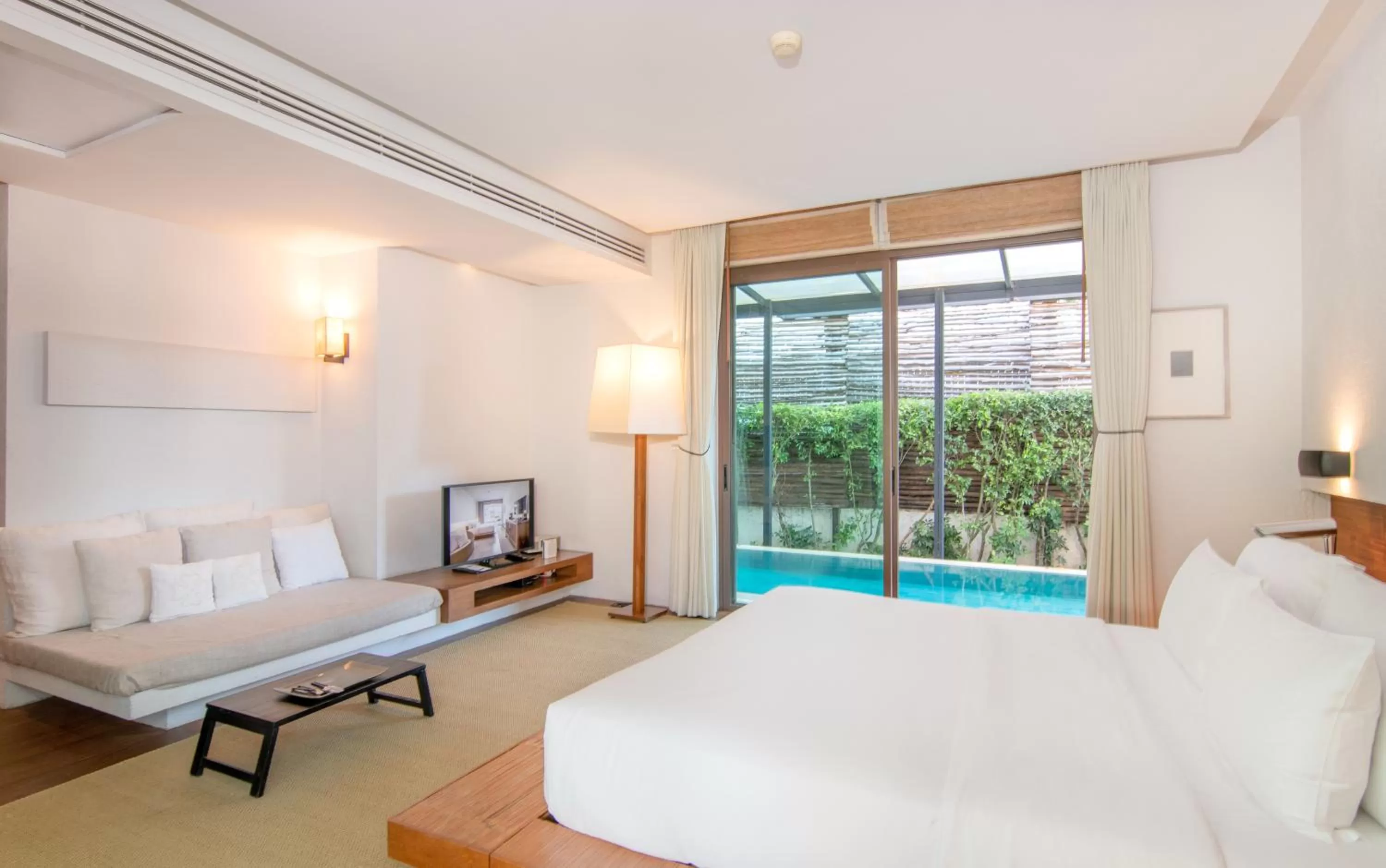 Oceanbed Pool Villa in Putahracsa Hua Hin