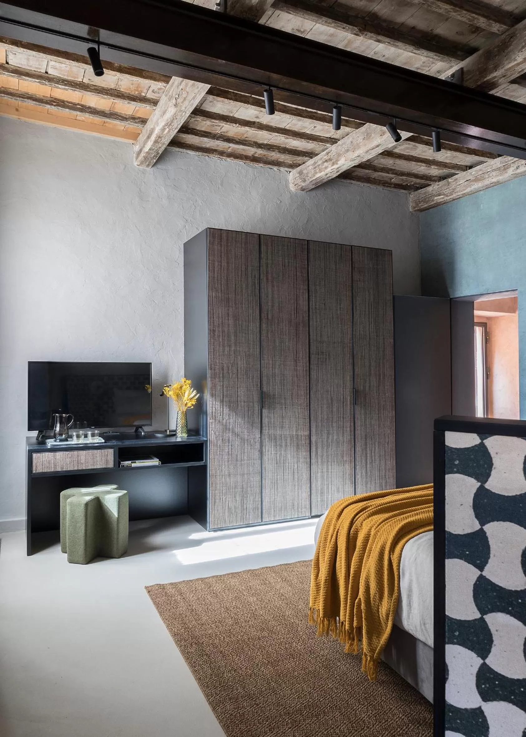 Living room, Bed in Antica Dimora Le Misure