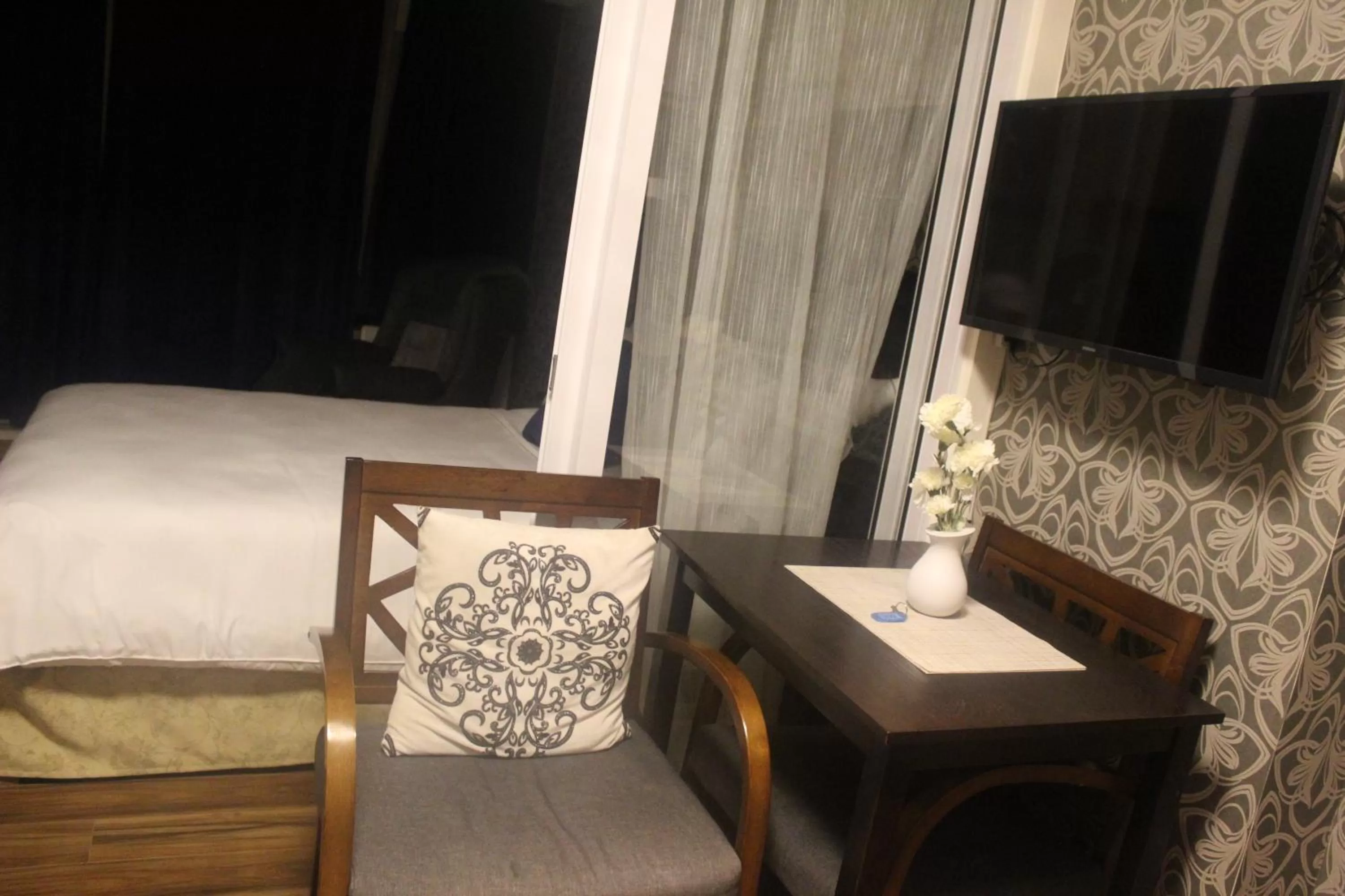 Bed in Azure Urban Resort a4 near airport mall with wavepool