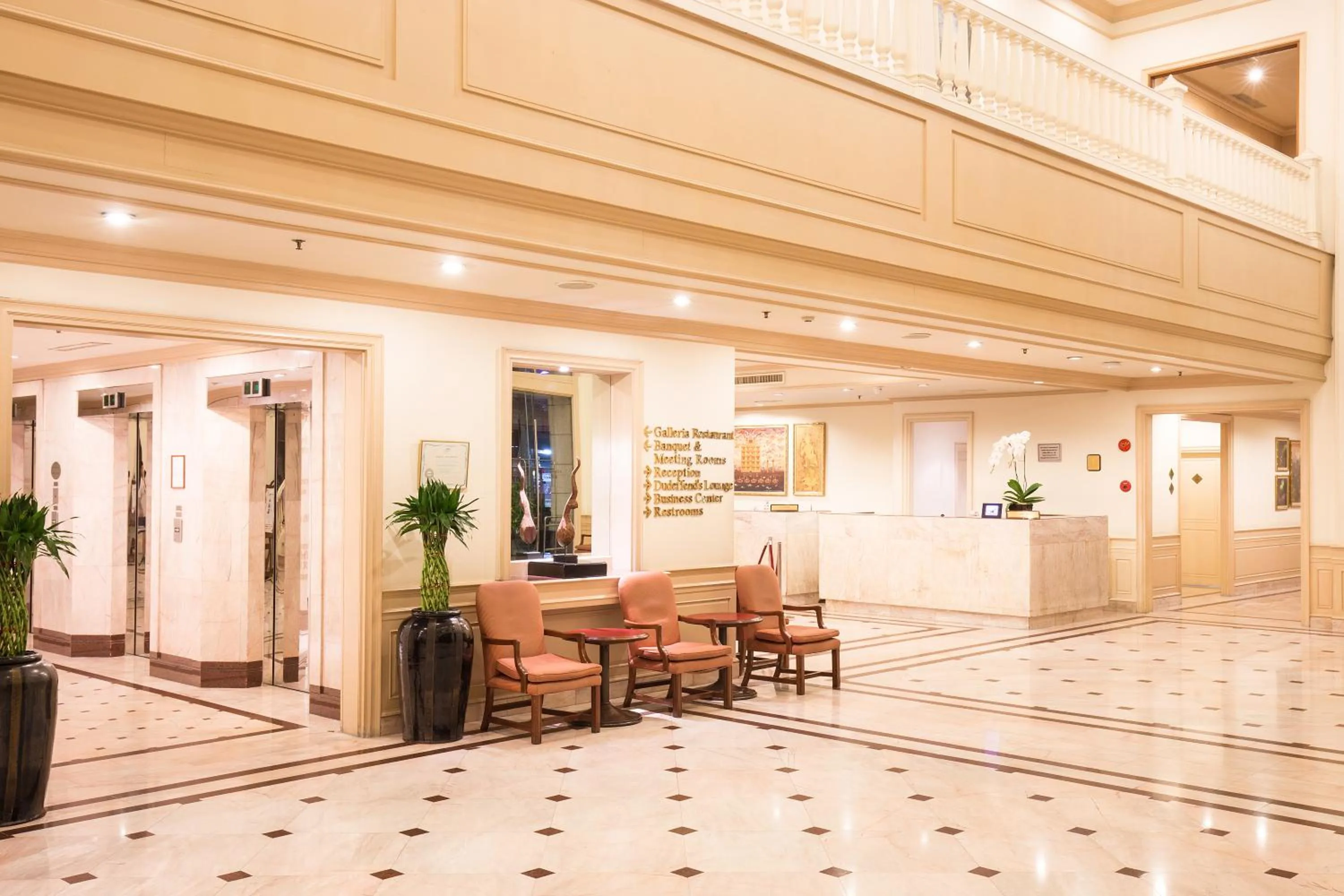 Lobby or reception in Ramada by Wyndham D MA Bangkok