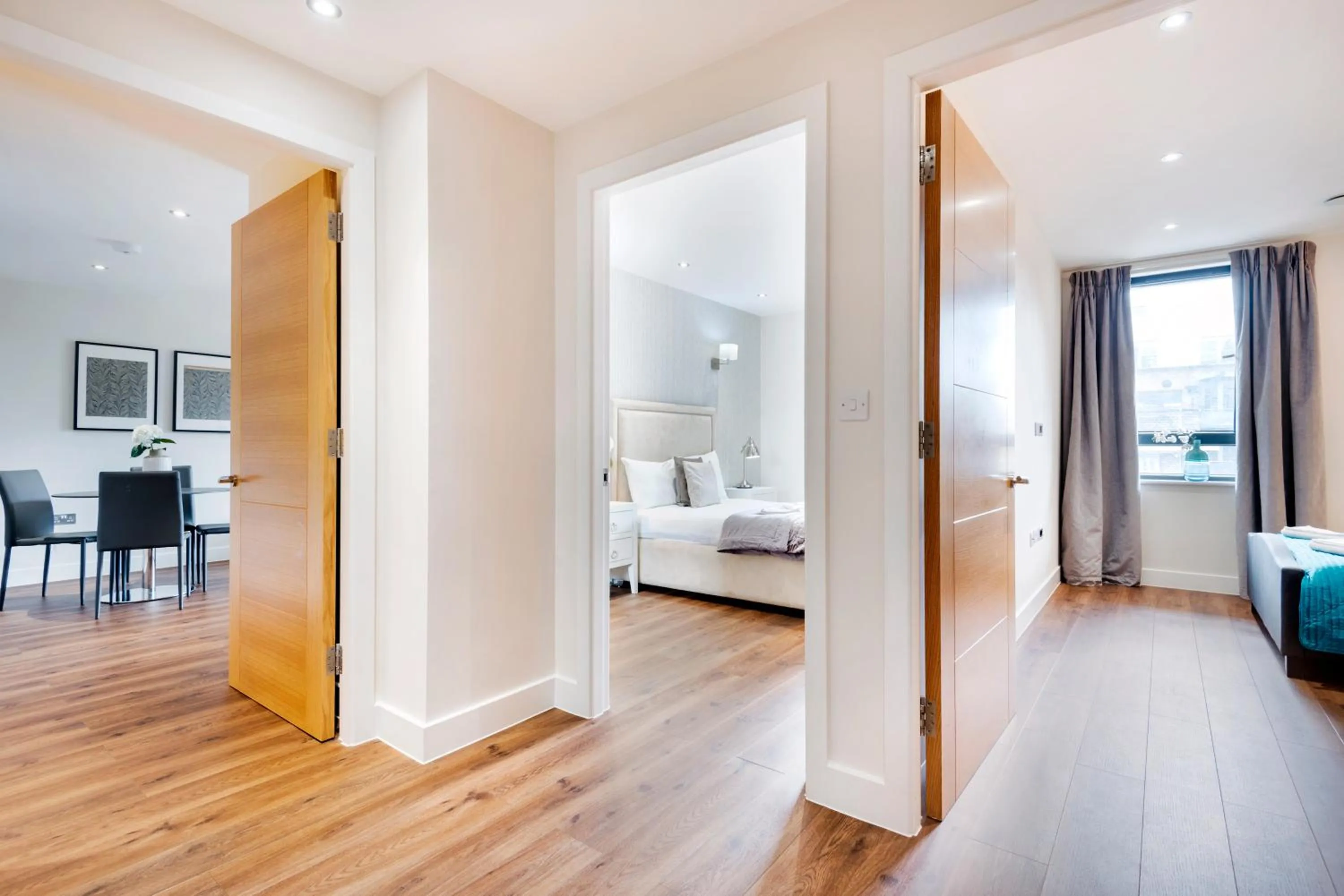 Bed in Twyne House Apartments