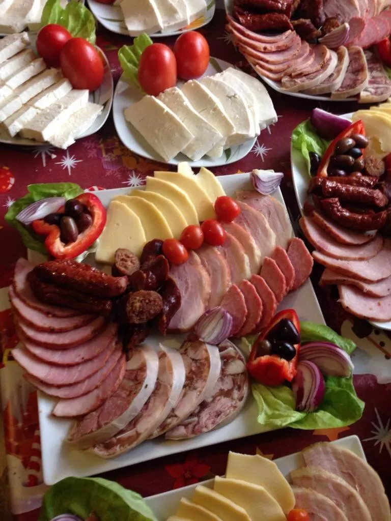 Property building, Breakfast in Pensiunea SilvAnka