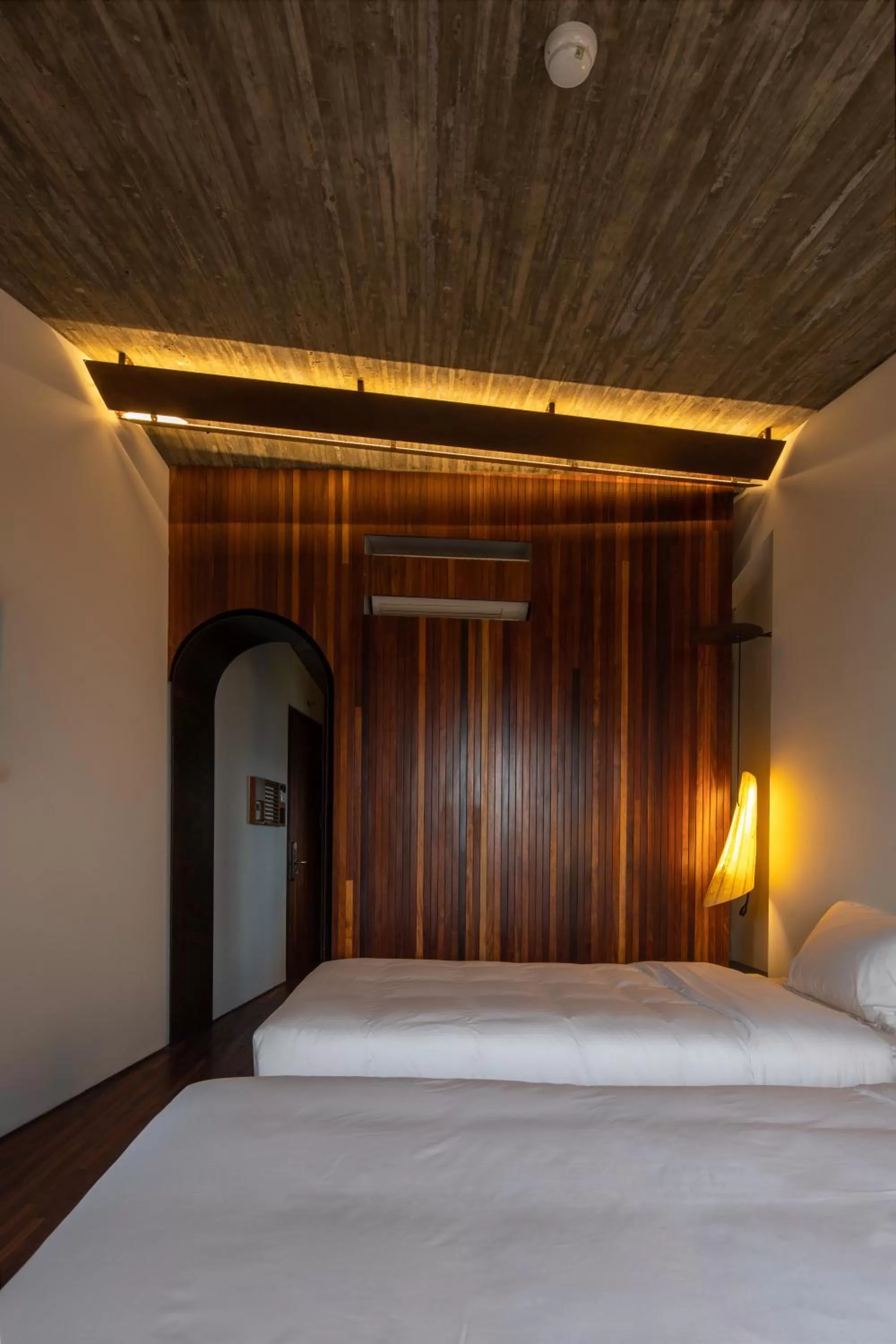 Photo of the whole room, Bed in Concon house