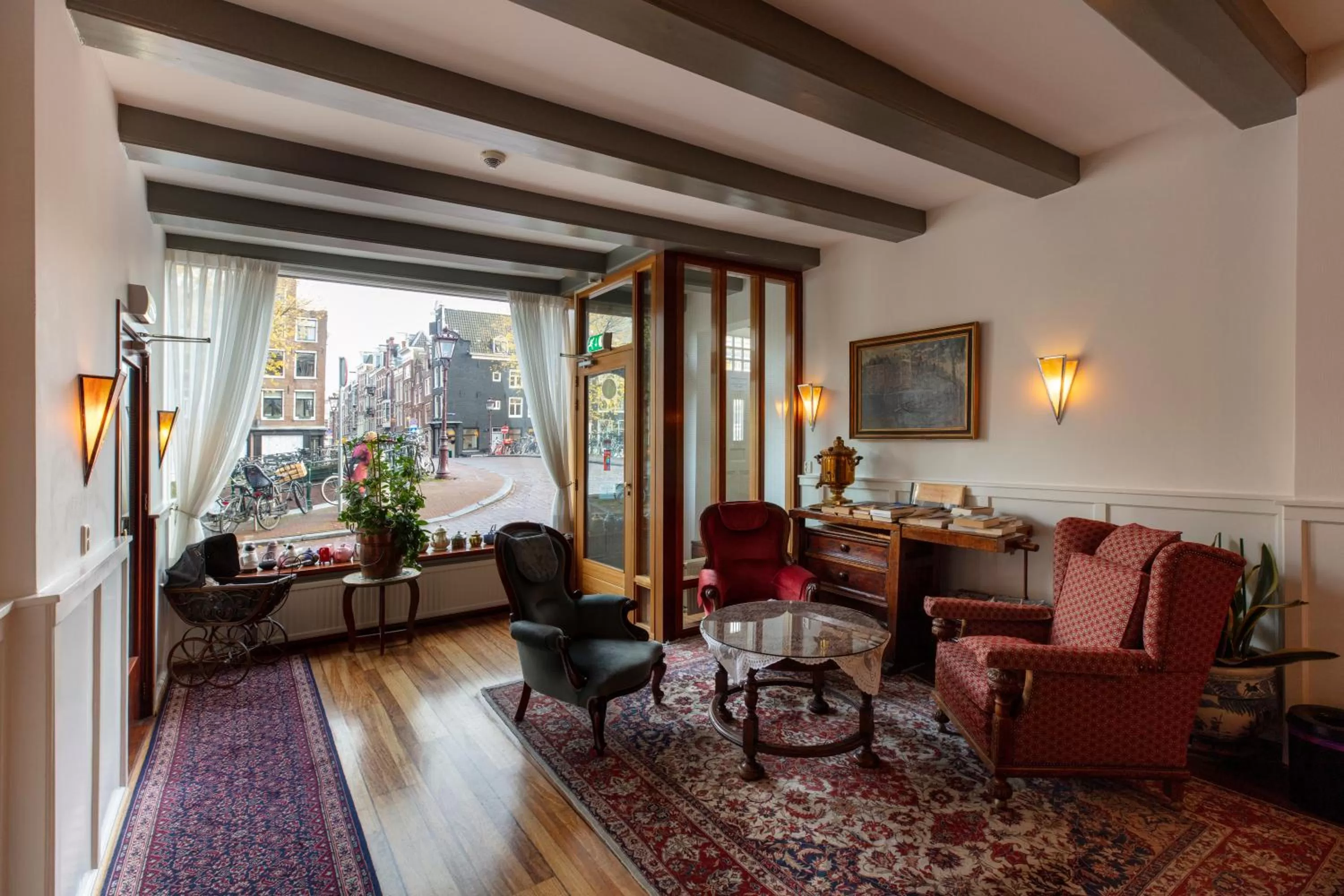 Lounge or bar in Amsterdam Wiechmann Hotel