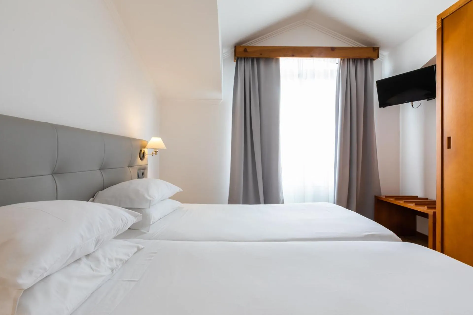 Bedroom, Bed in Hotel Arcanjo