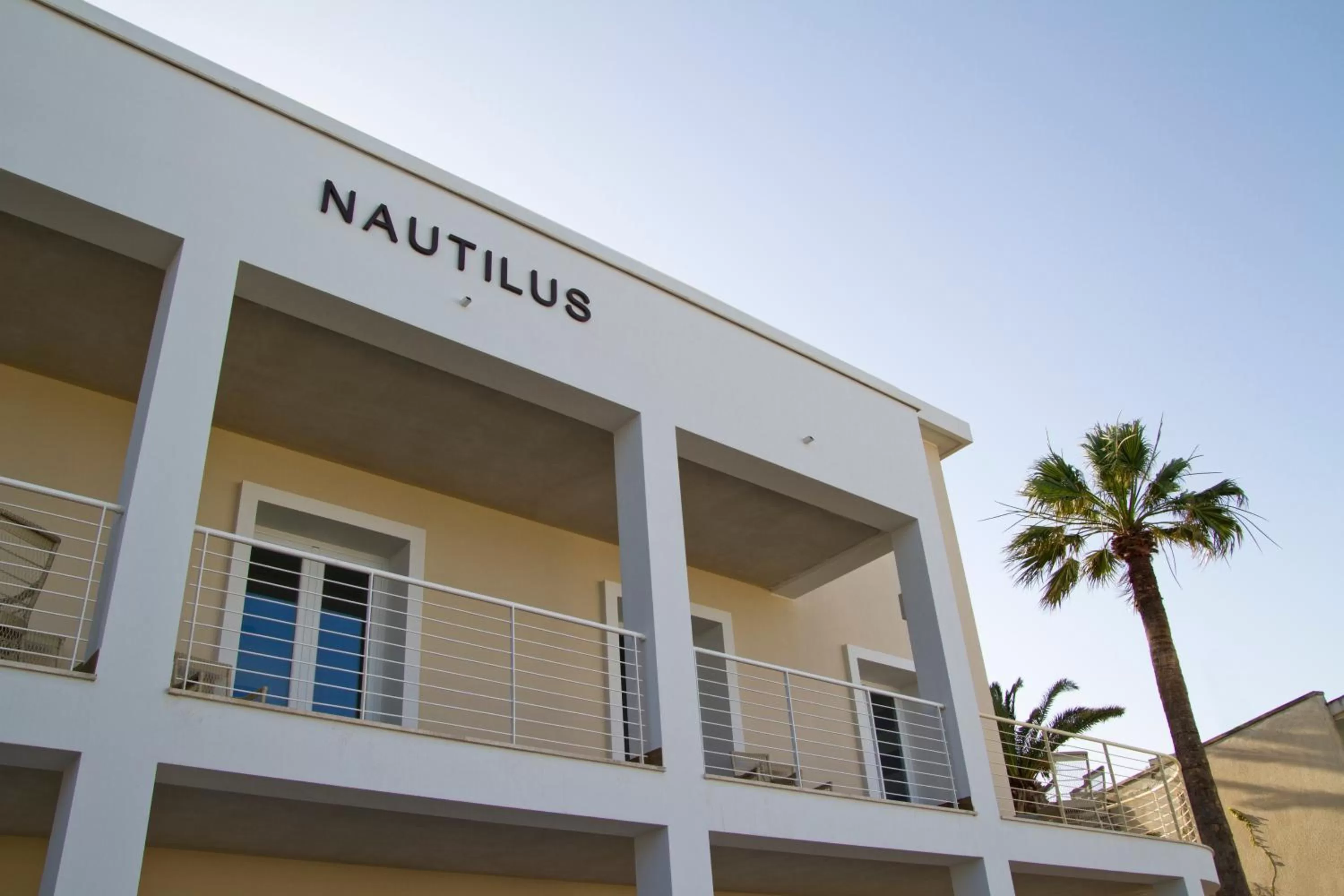 Facade/entrance in Hotel Nautilus