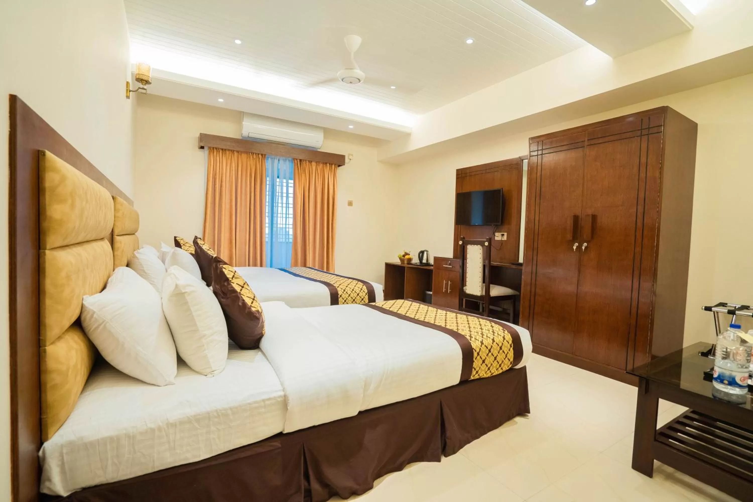 Bed in Central Inn Dhaka City Centre