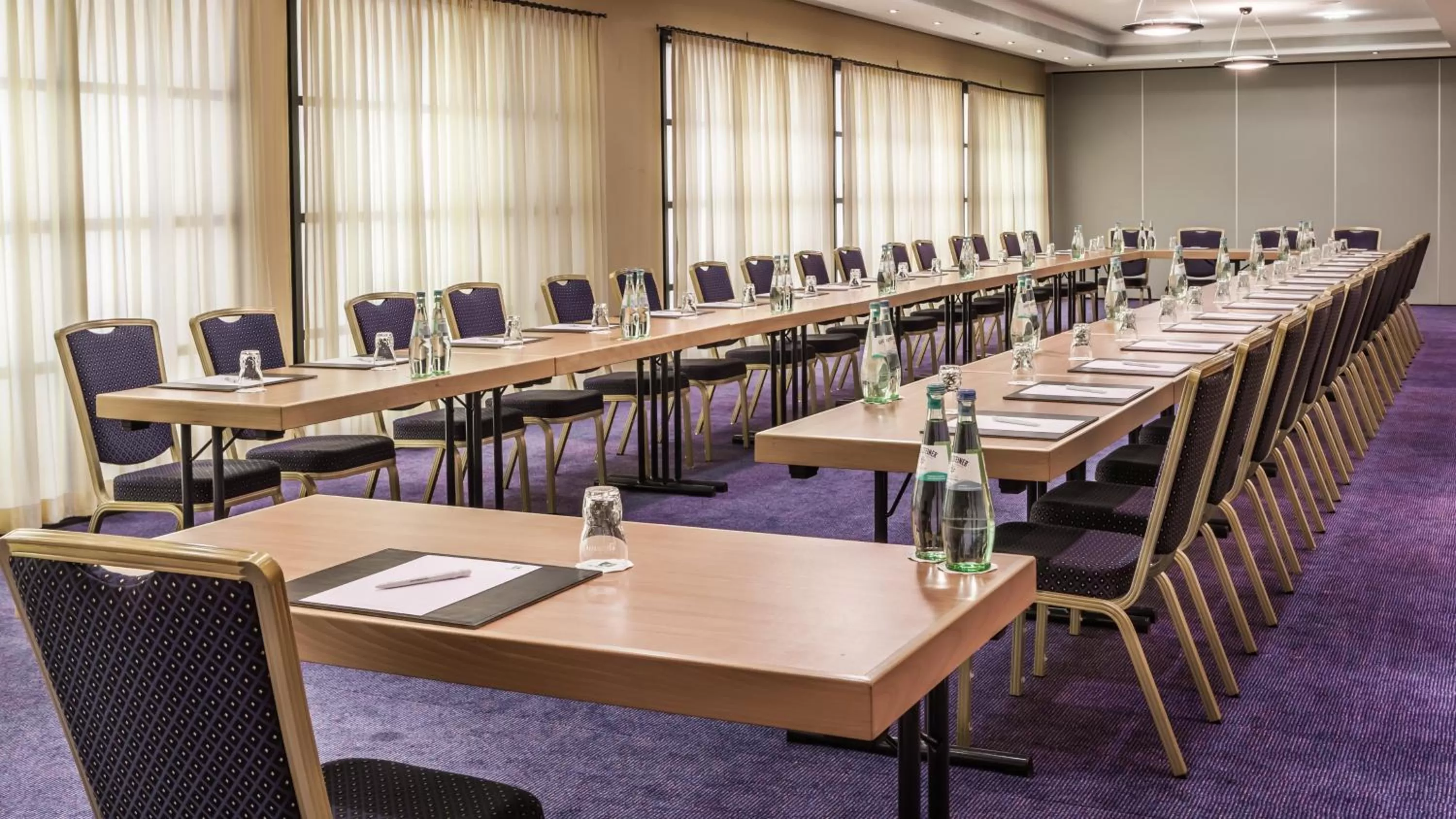 Meeting/conference room in Holiday Inn Munich - South by IHG