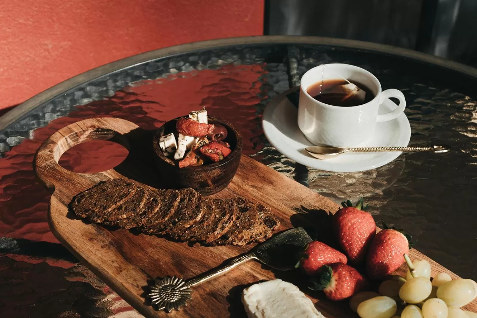 Food and drinks in The Lawson Riverside Suites