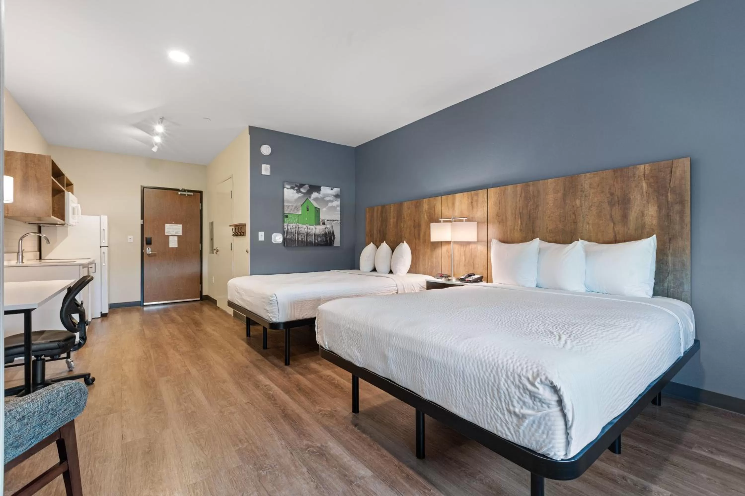 Bed in Extended Stay America Premiere Suites - Ukiah