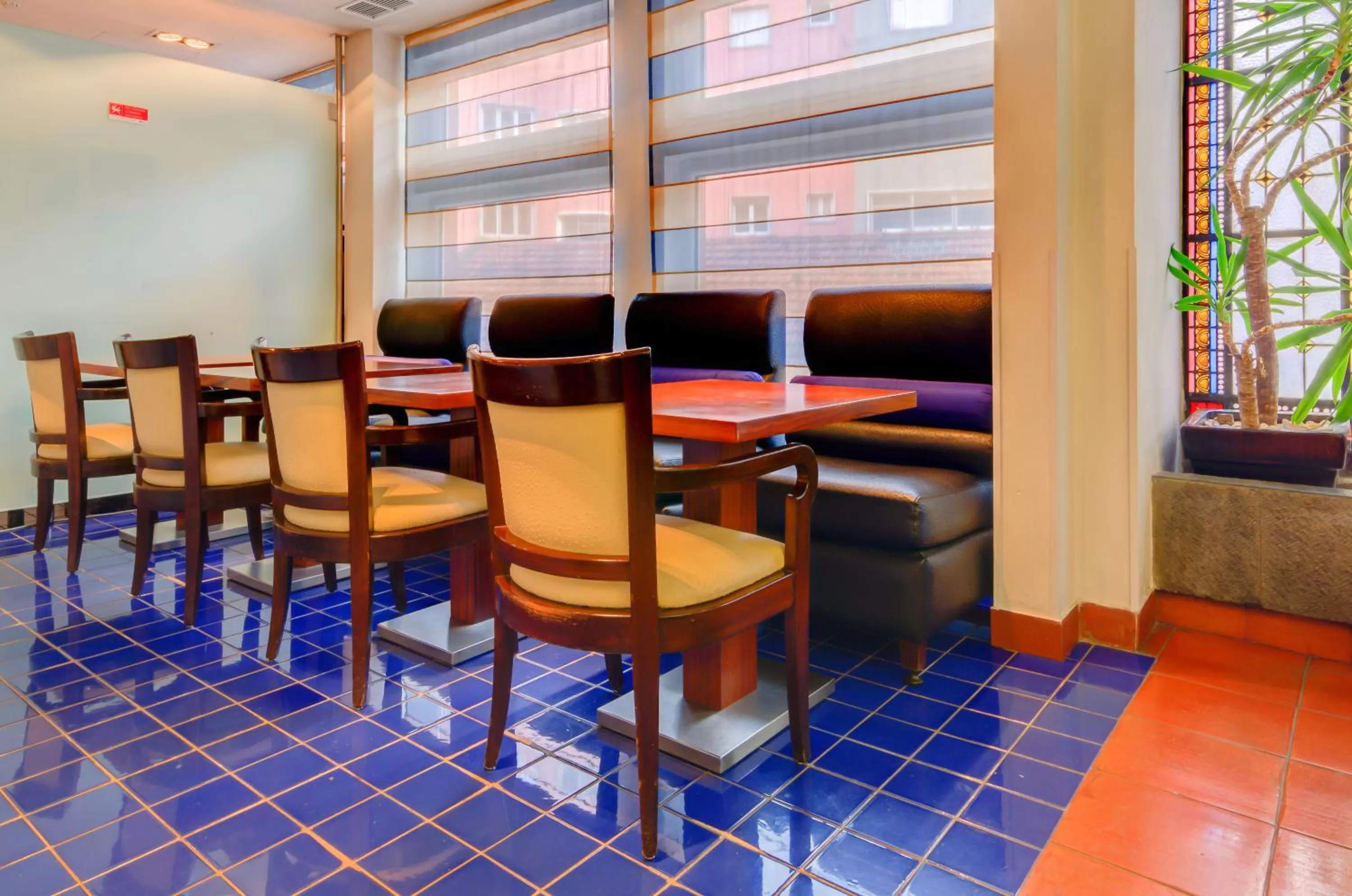 Lounge or bar in Hotel Principe Real