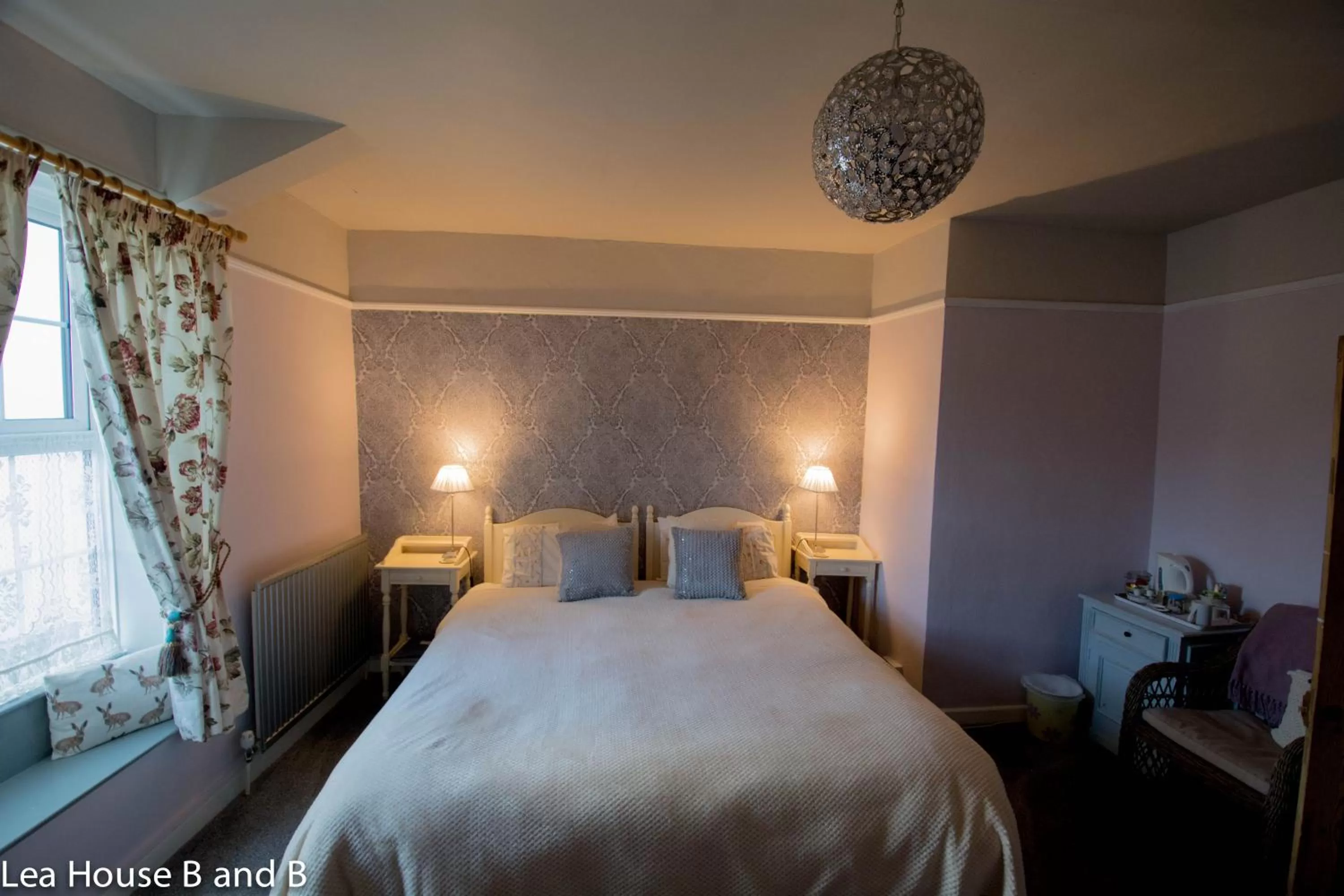 Bed in Lea House Bed and Breakfast