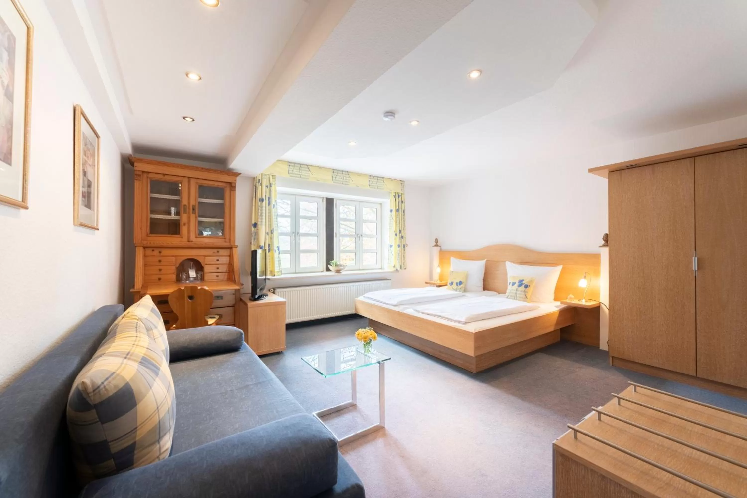 Photo of the whole room, Bed in Brackstedter Mühle e.K.