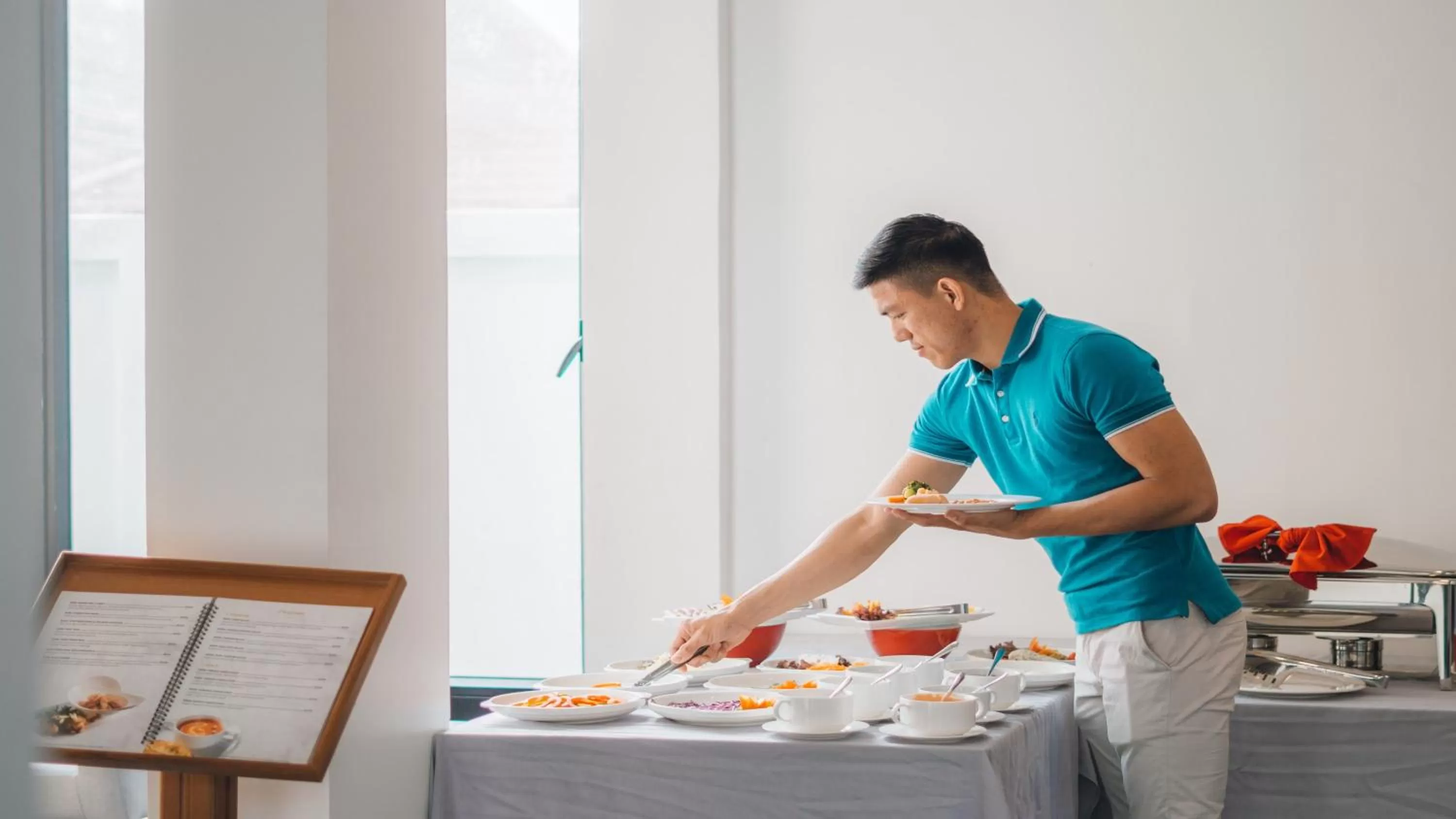 Restaurant/places to eat in Angkor Aurora