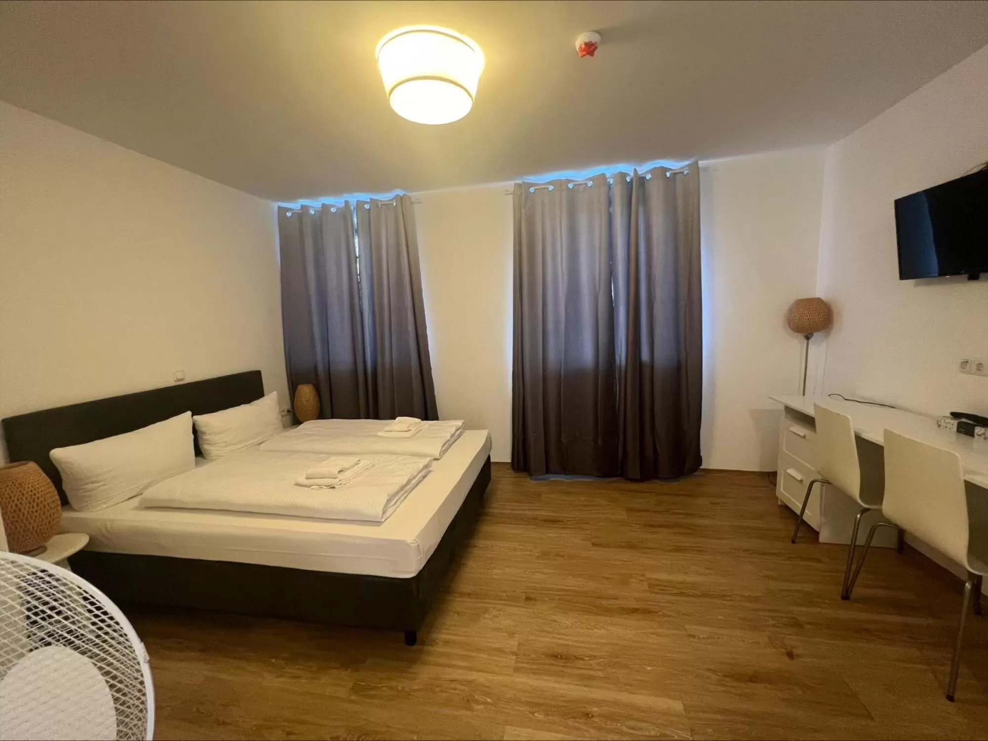 Photo of the whole room, Bed in CASILINO Hotel A 20 Wismar