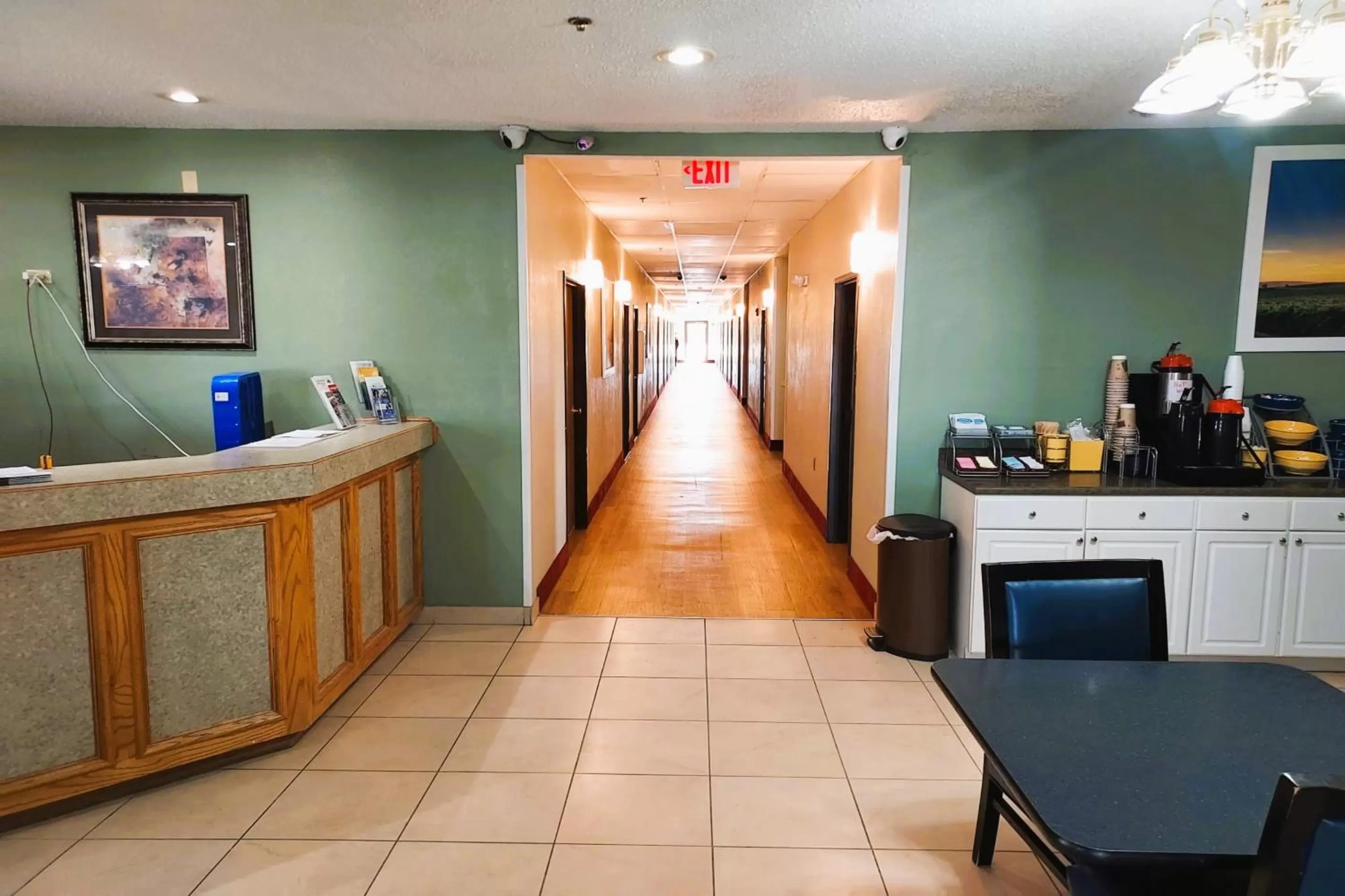 Lobby or reception, Lobby/Reception in McPherson Inn By OYO, I-135