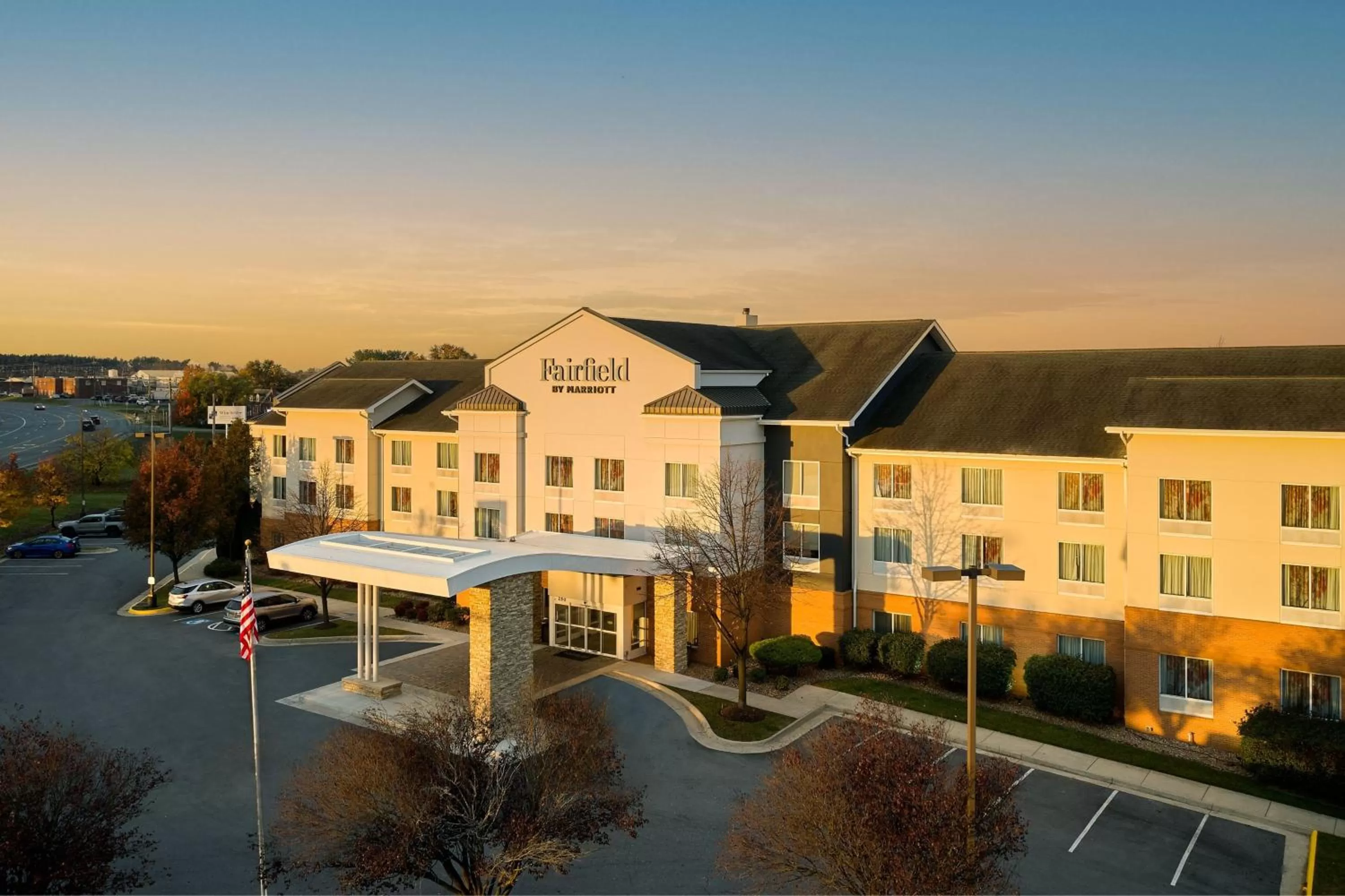 Property building in Fairfield Inn and Suites by Marriott Winchester