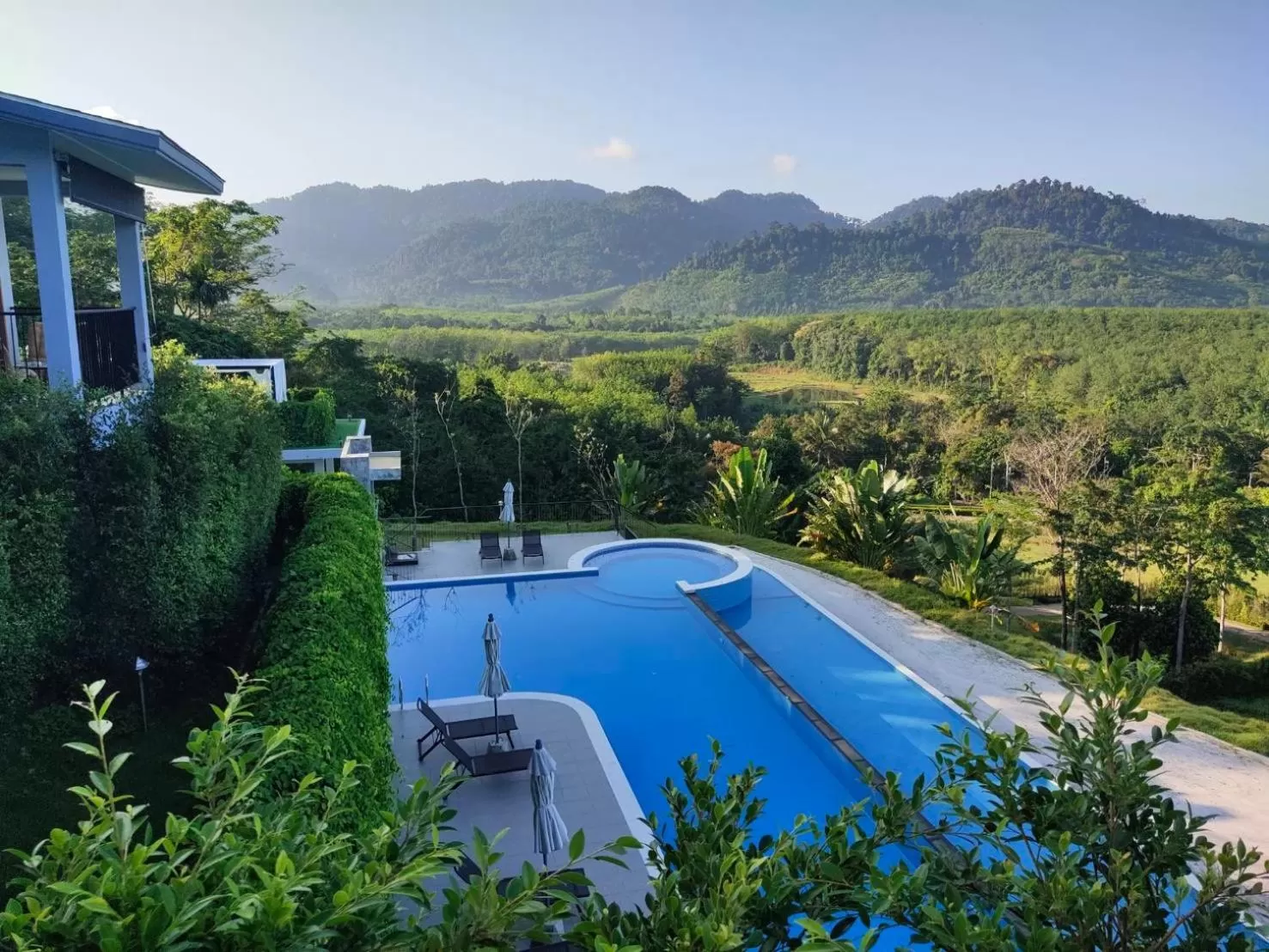 Khaolak Blue Sky Villa