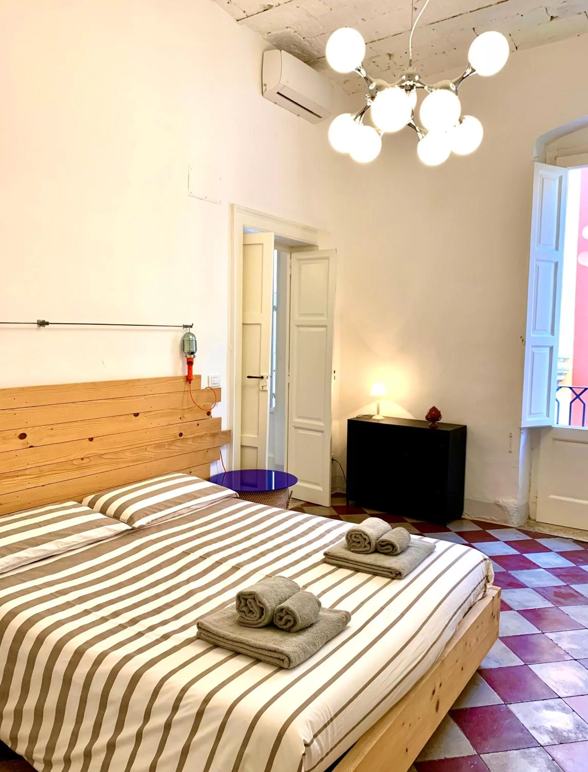 Apartment with Balcony in L'Officina