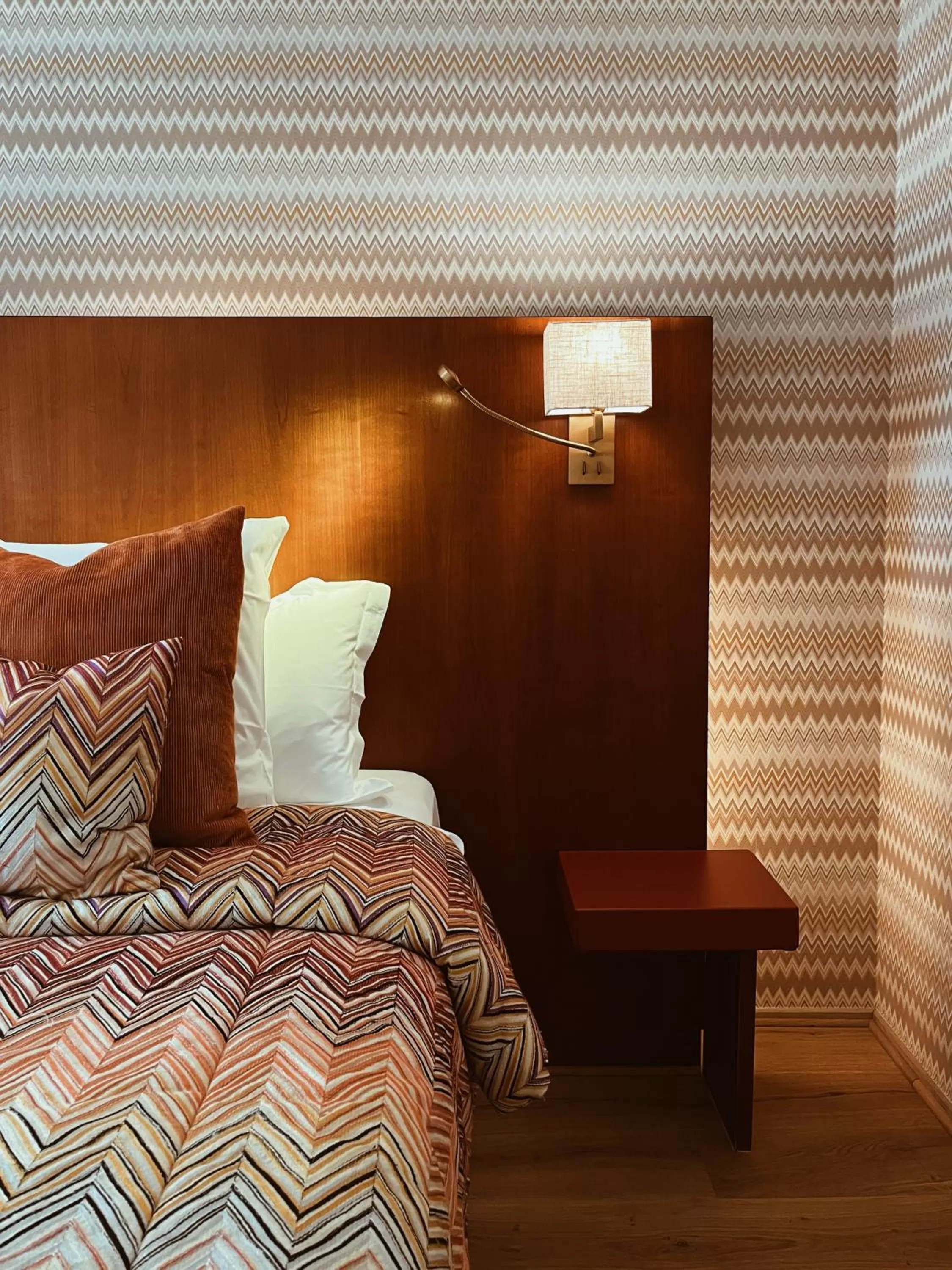 Bed in Hotel Van Cleef