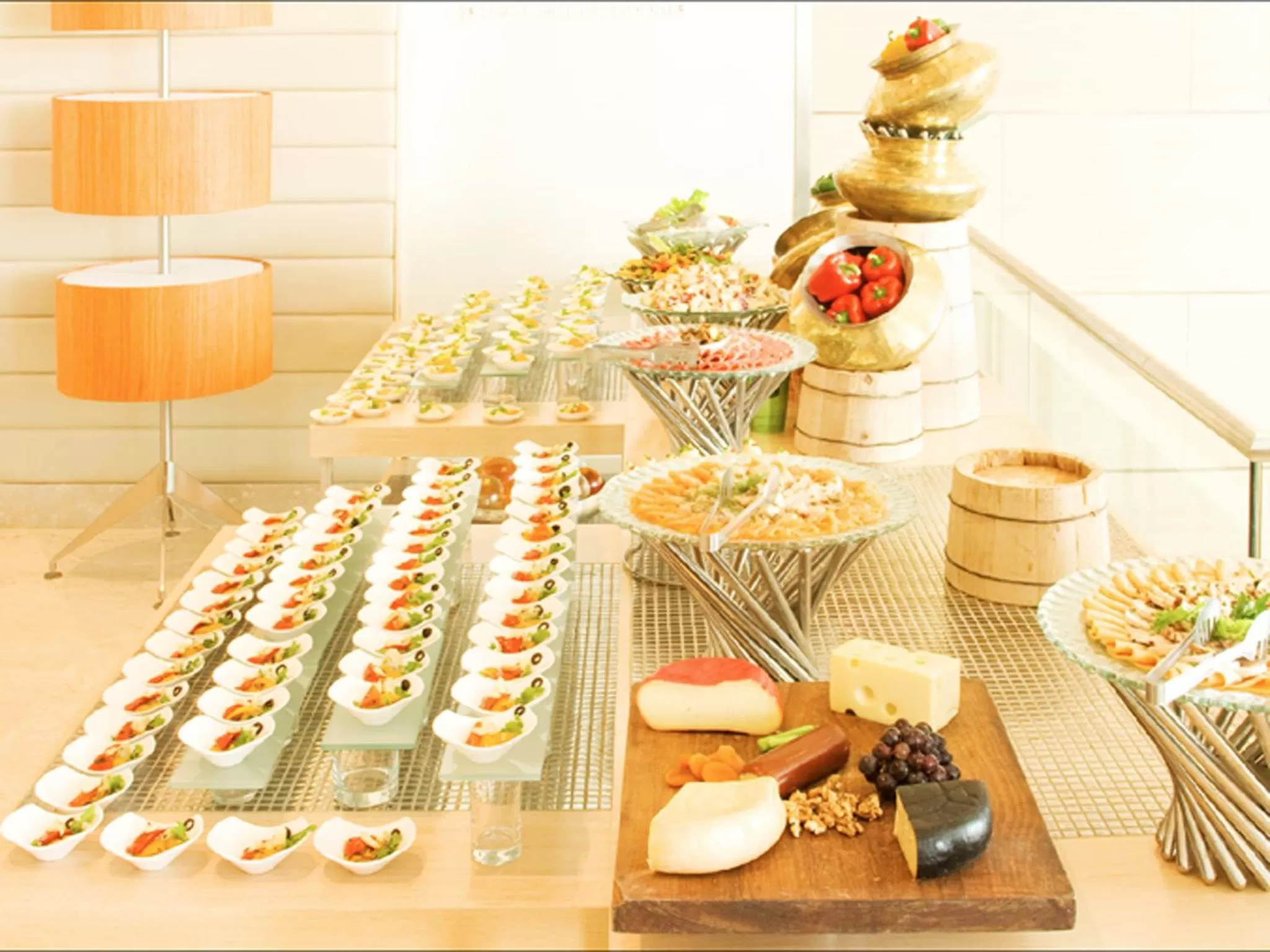 Food in The Raintree, Anna Salai