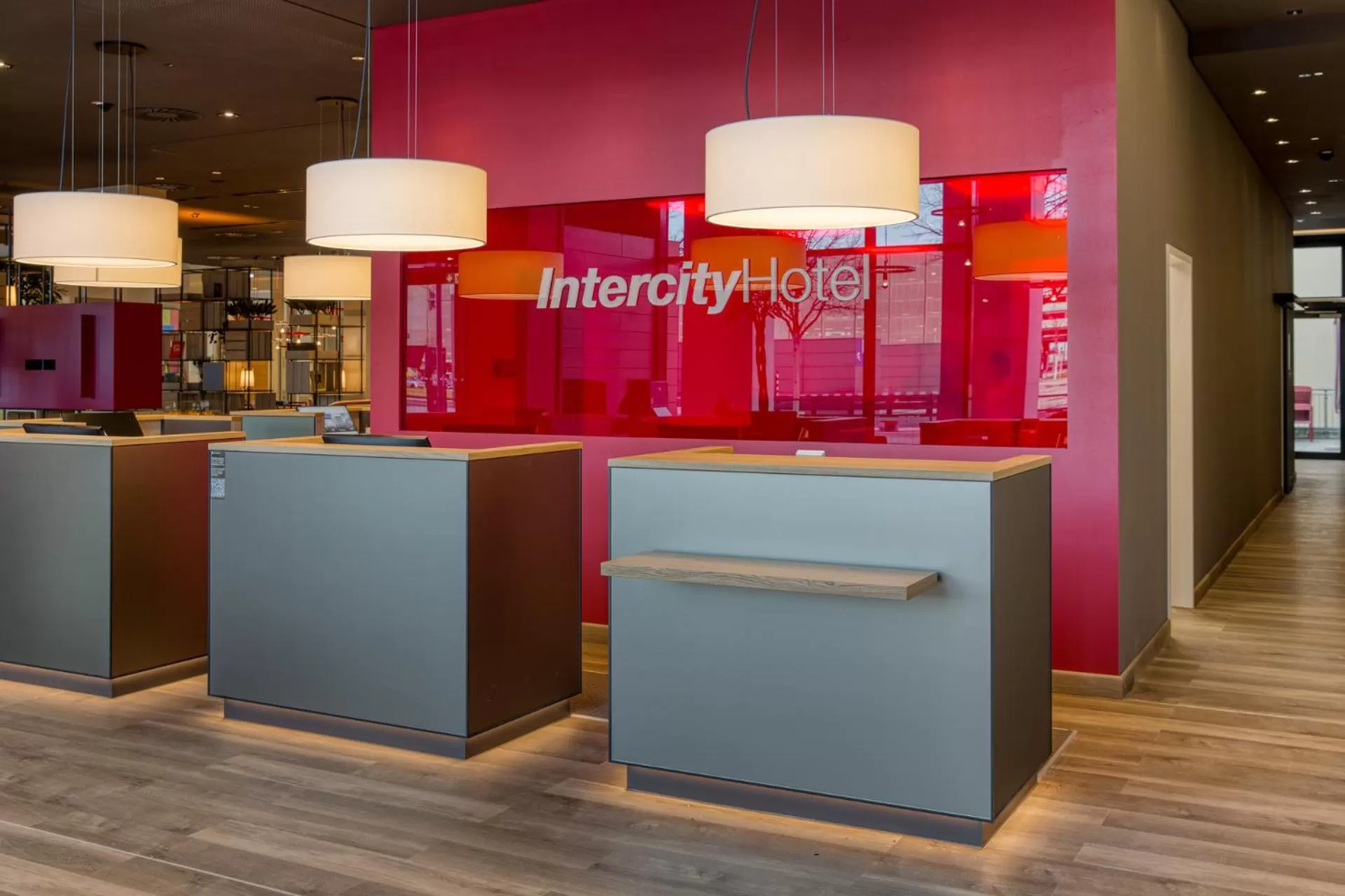Lobby or reception in IntercityHotel Berlin Airport BER Terminal 1 & 2