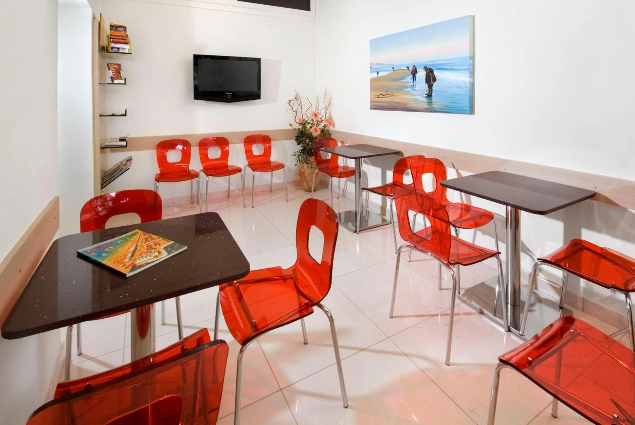 Communal lounge/ TV room in Hotel Adigrat