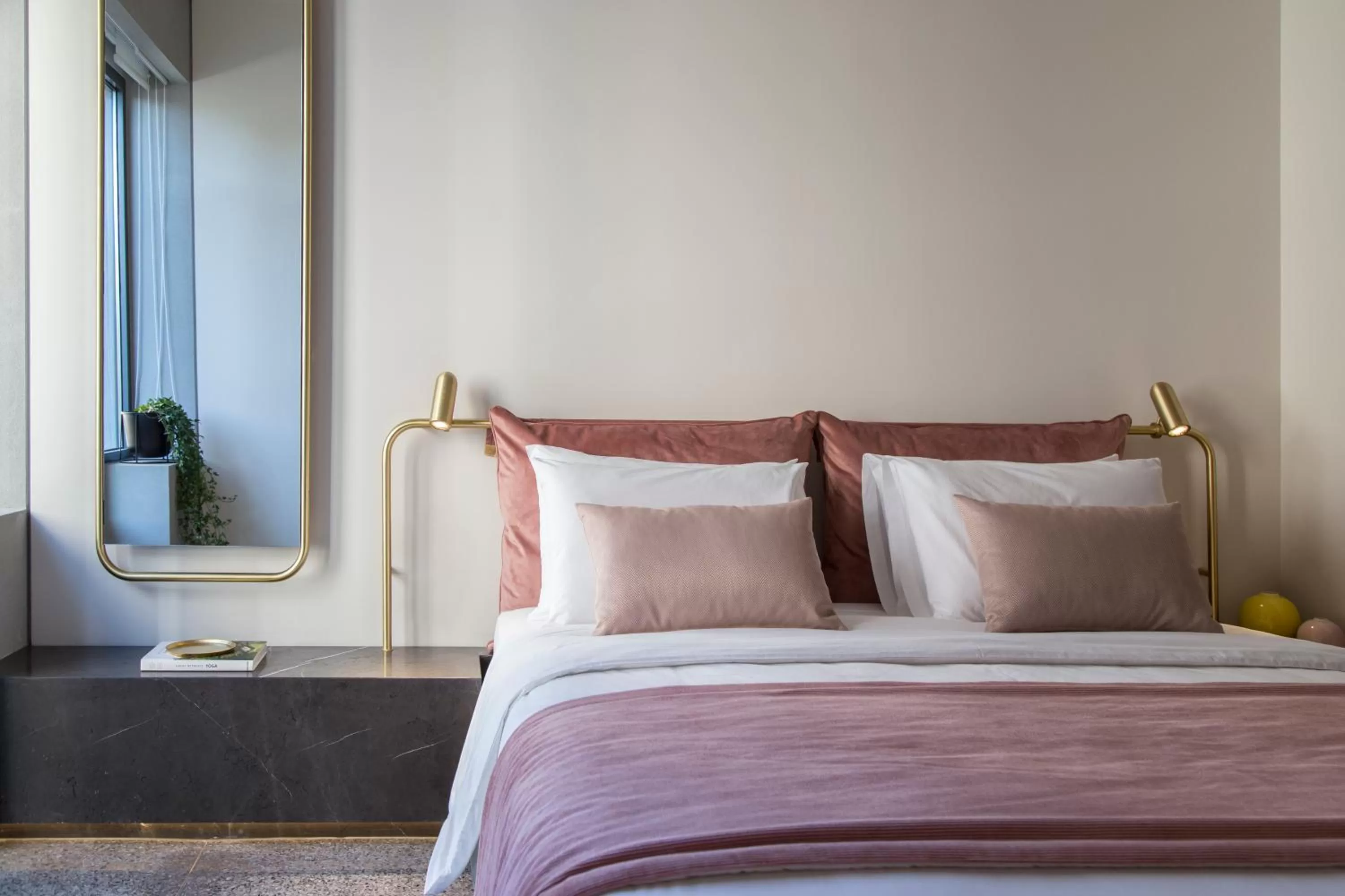 Day, Bed in Perianth Hotel, a Member of Design Hotels