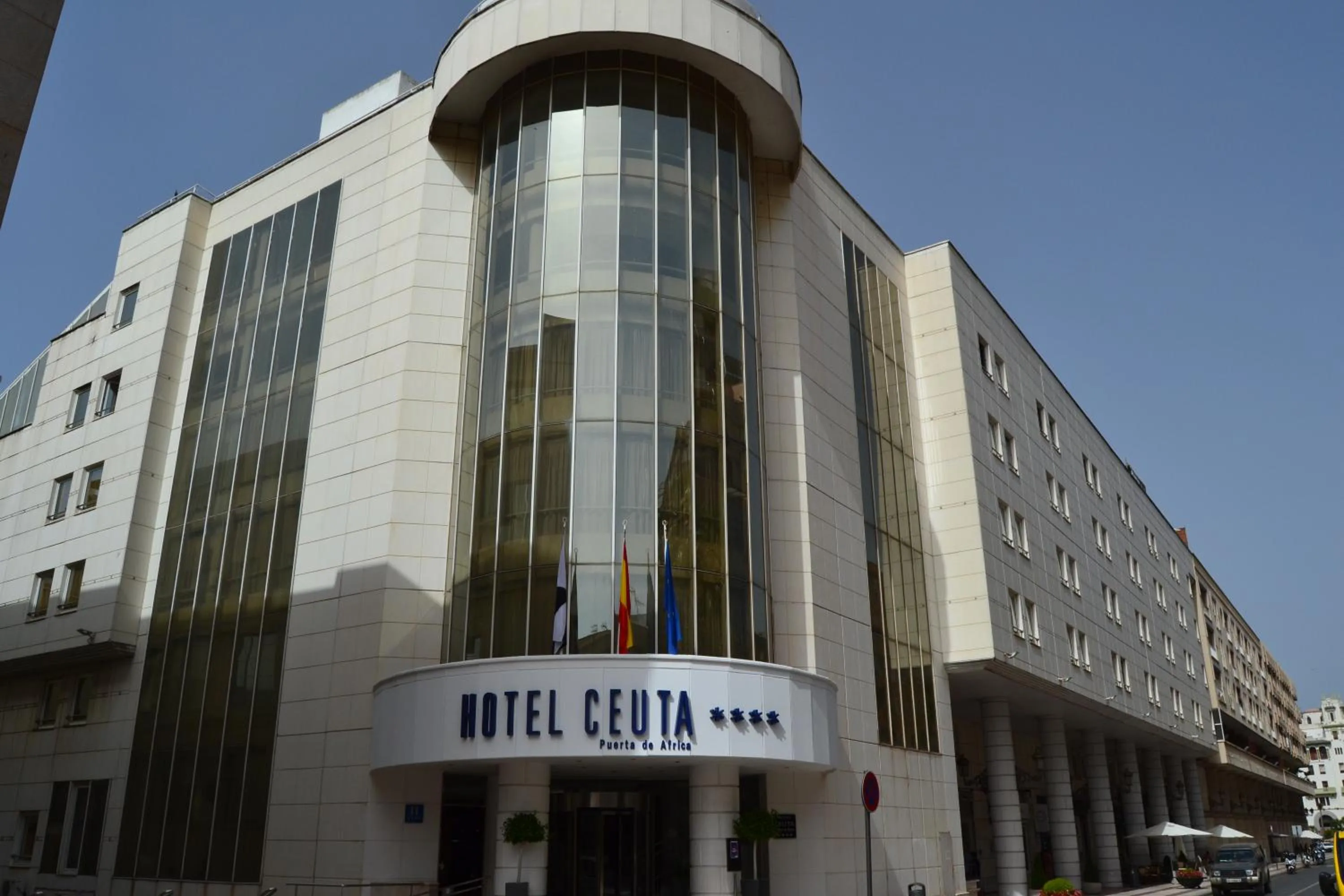 Property building in Hotel Ceuta Puerta de Africa