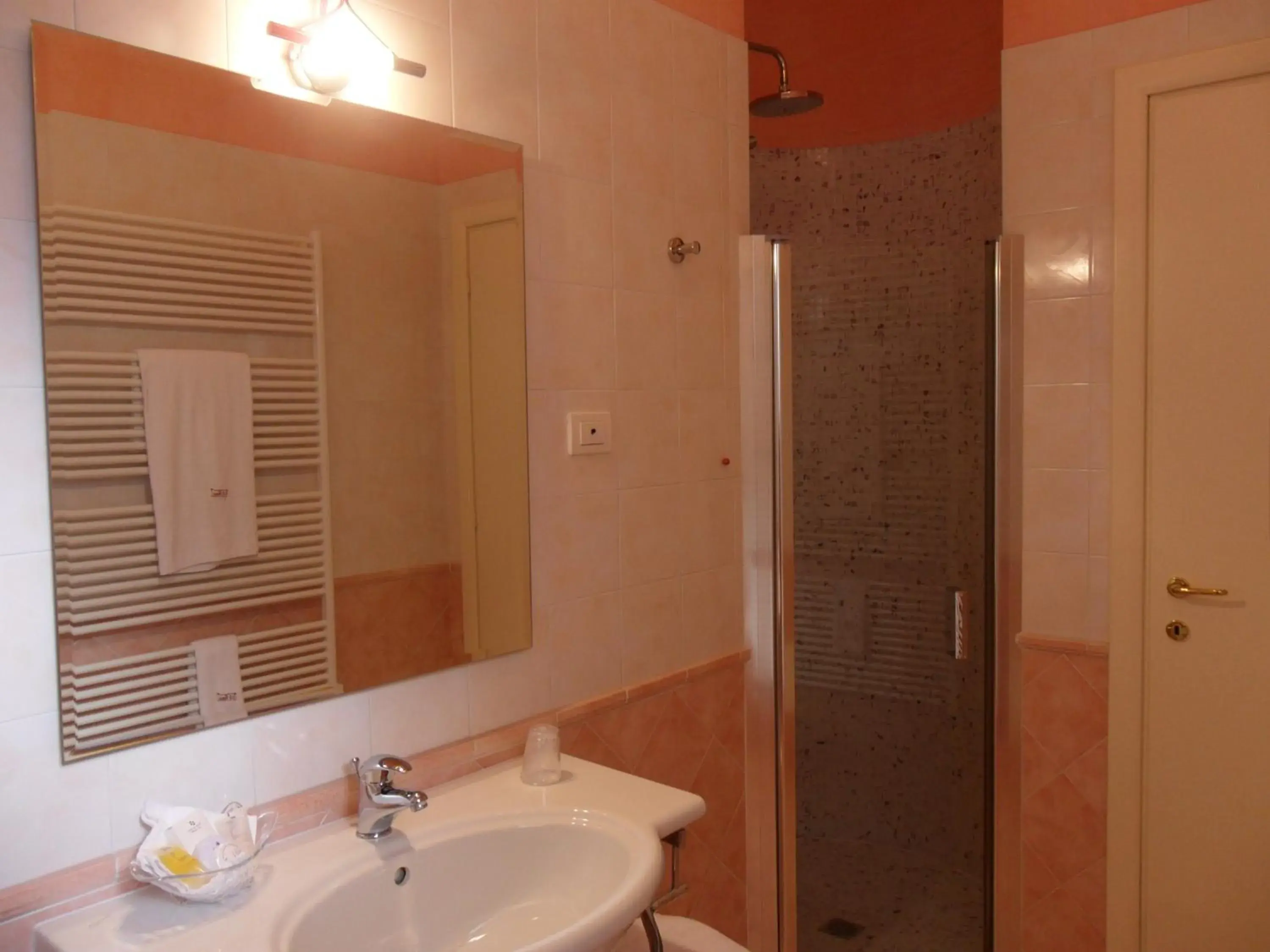 Double Room - single occupancy in Cà Rocca Relais Double Room - single occupancy in Cà Rocca Relais