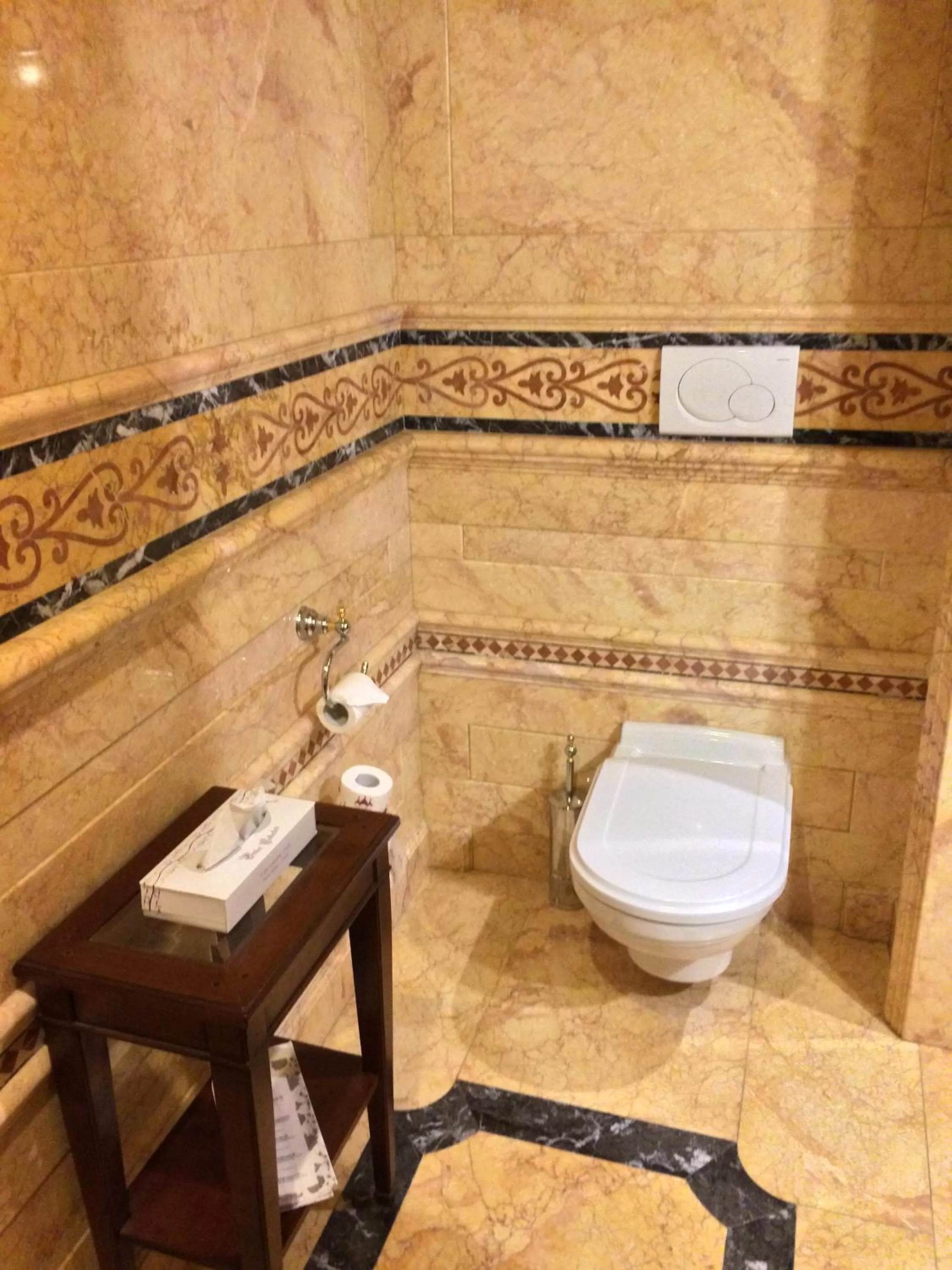 Toilet in Bellevue Luxury Rooms - San Marco Luxury