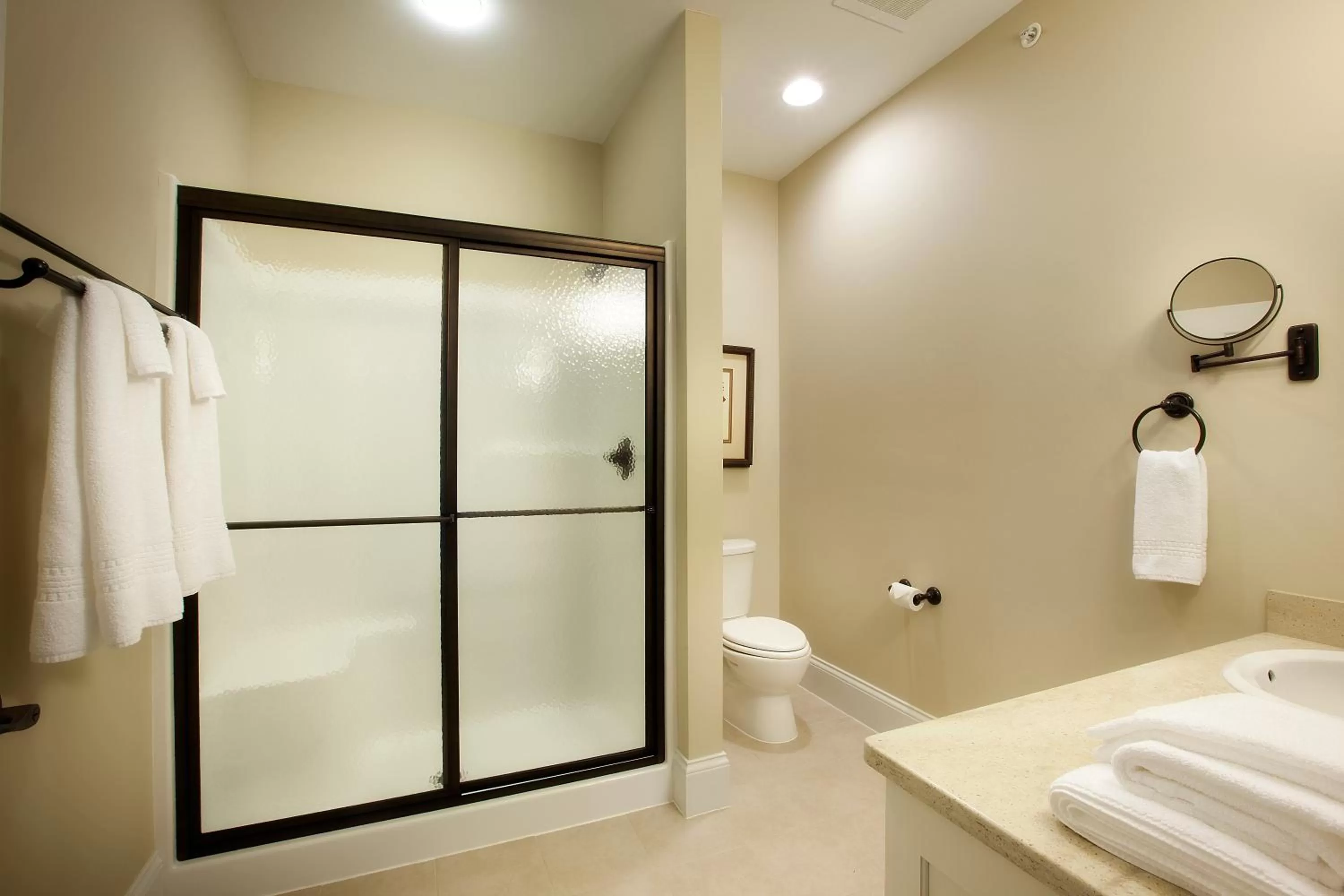 Bathroom in Grant Street Inn - Bloomington