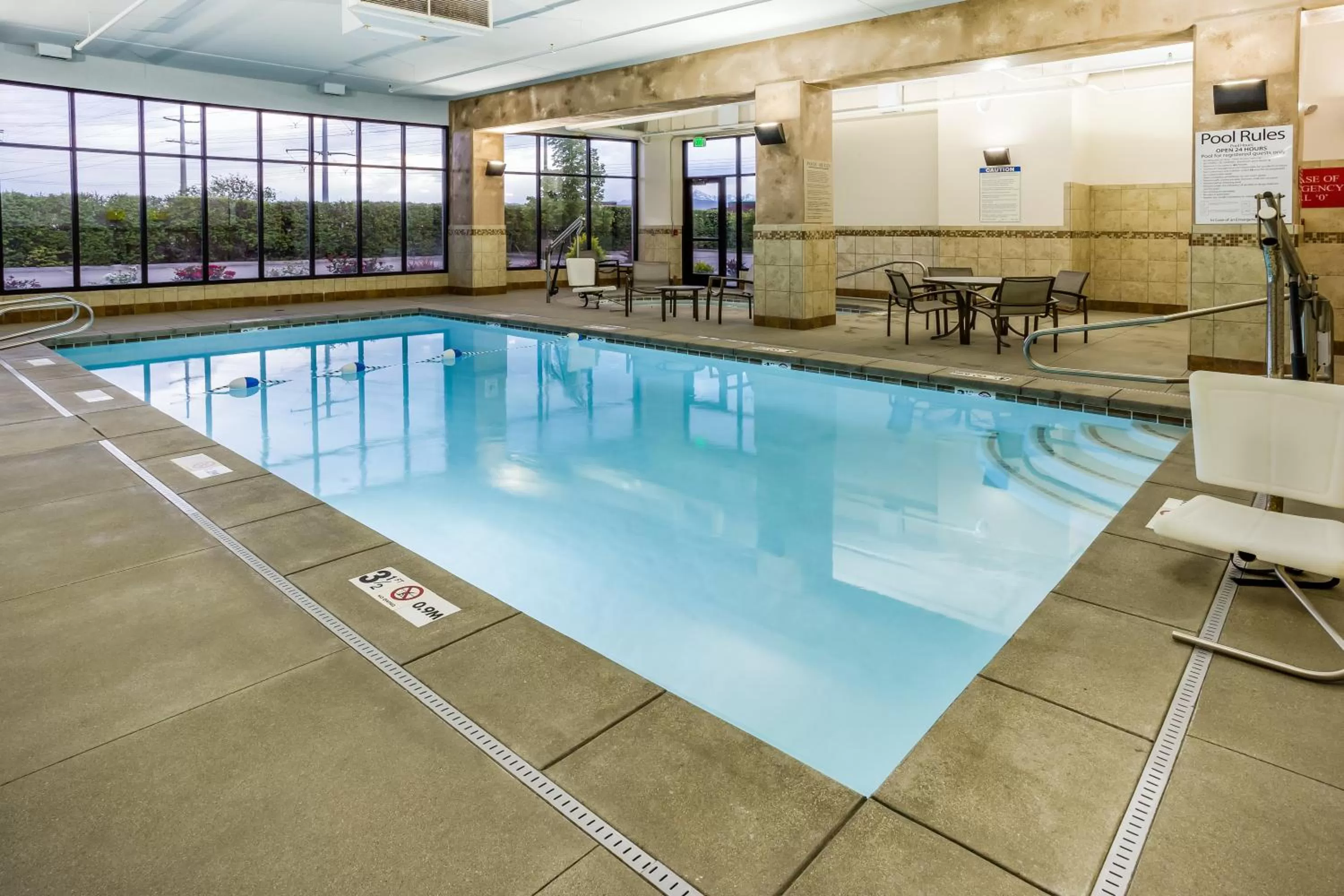 Swimming pool in Holiday Inn South Jordan - SLC South by IHG