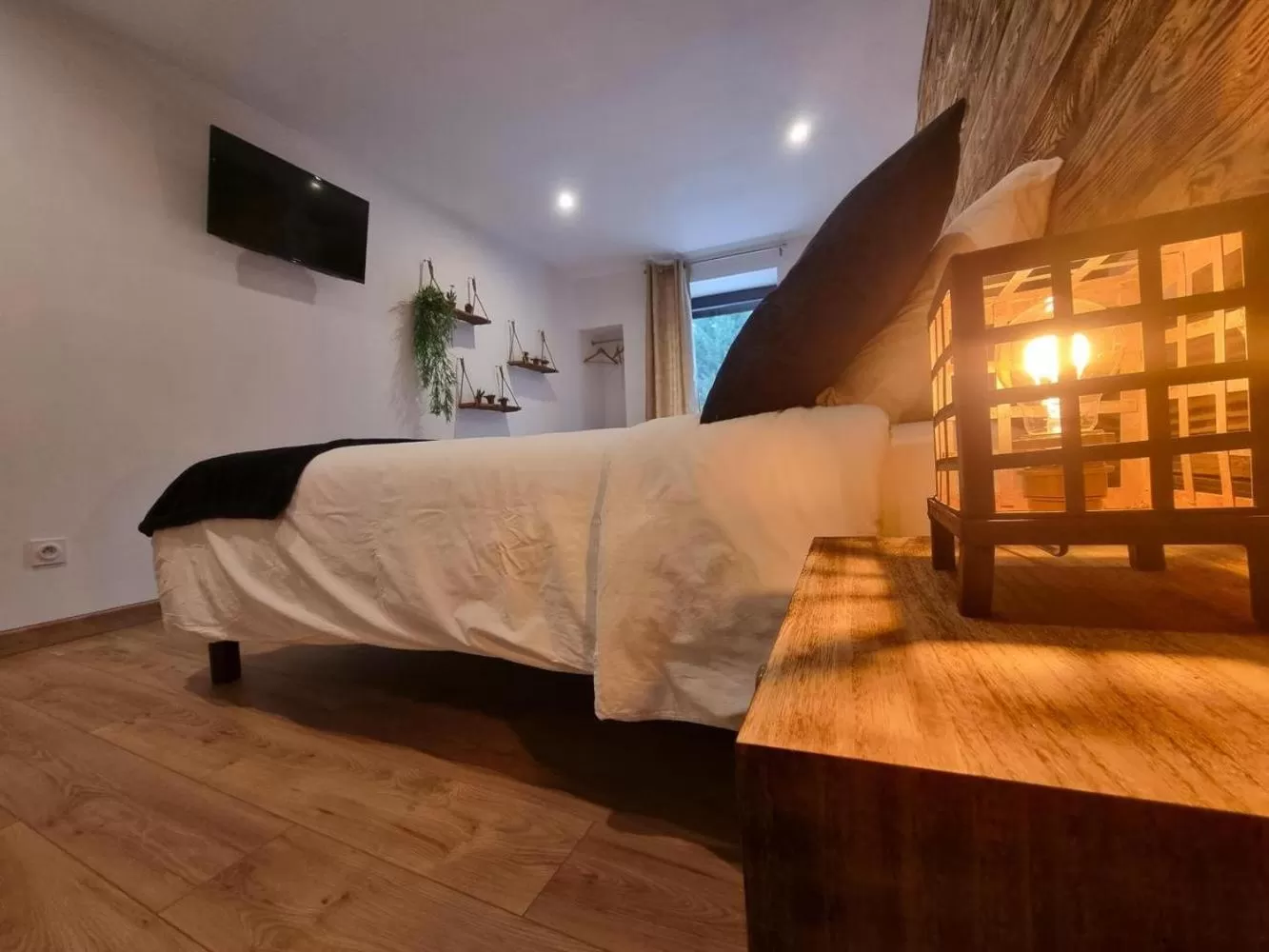 Bed in La Voûte du Pilat & SPA