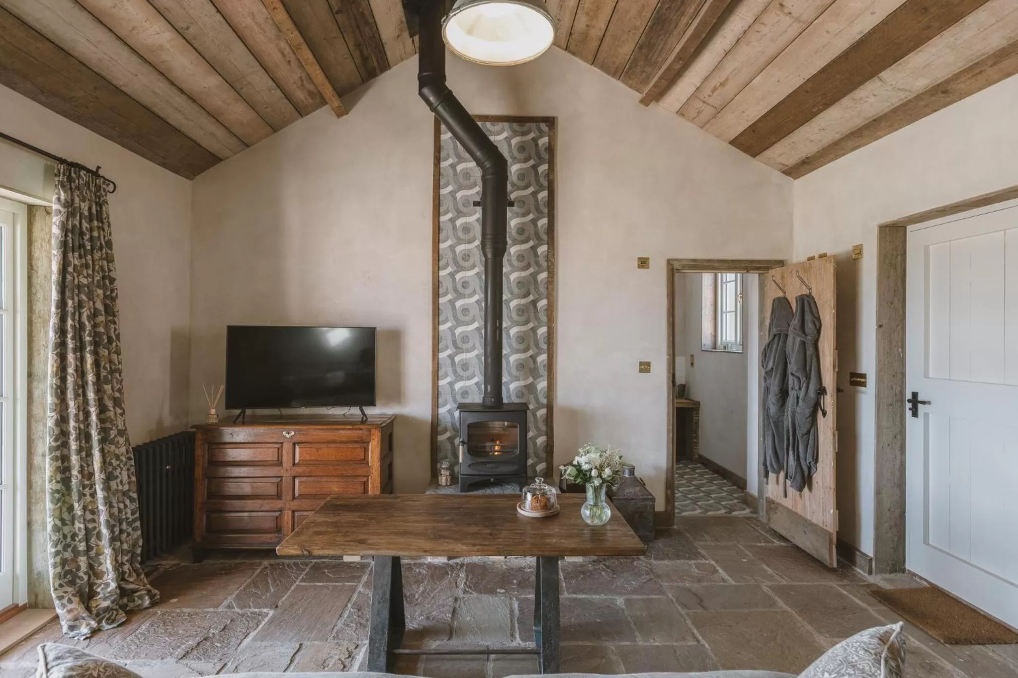 Living room, TV/Entertainment Center in Outbuildings Dorset