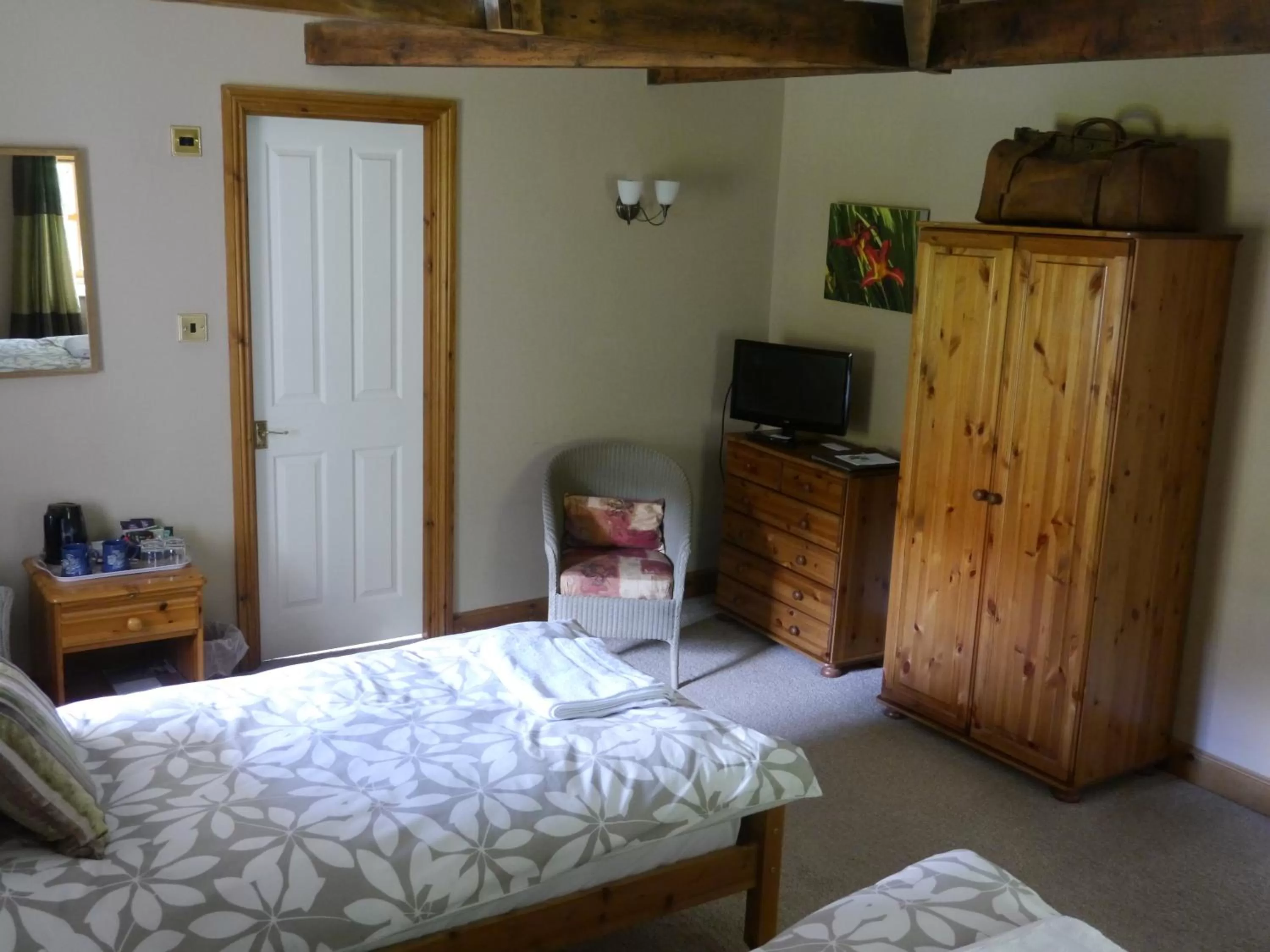 Photo of the whole room in The Old Mill