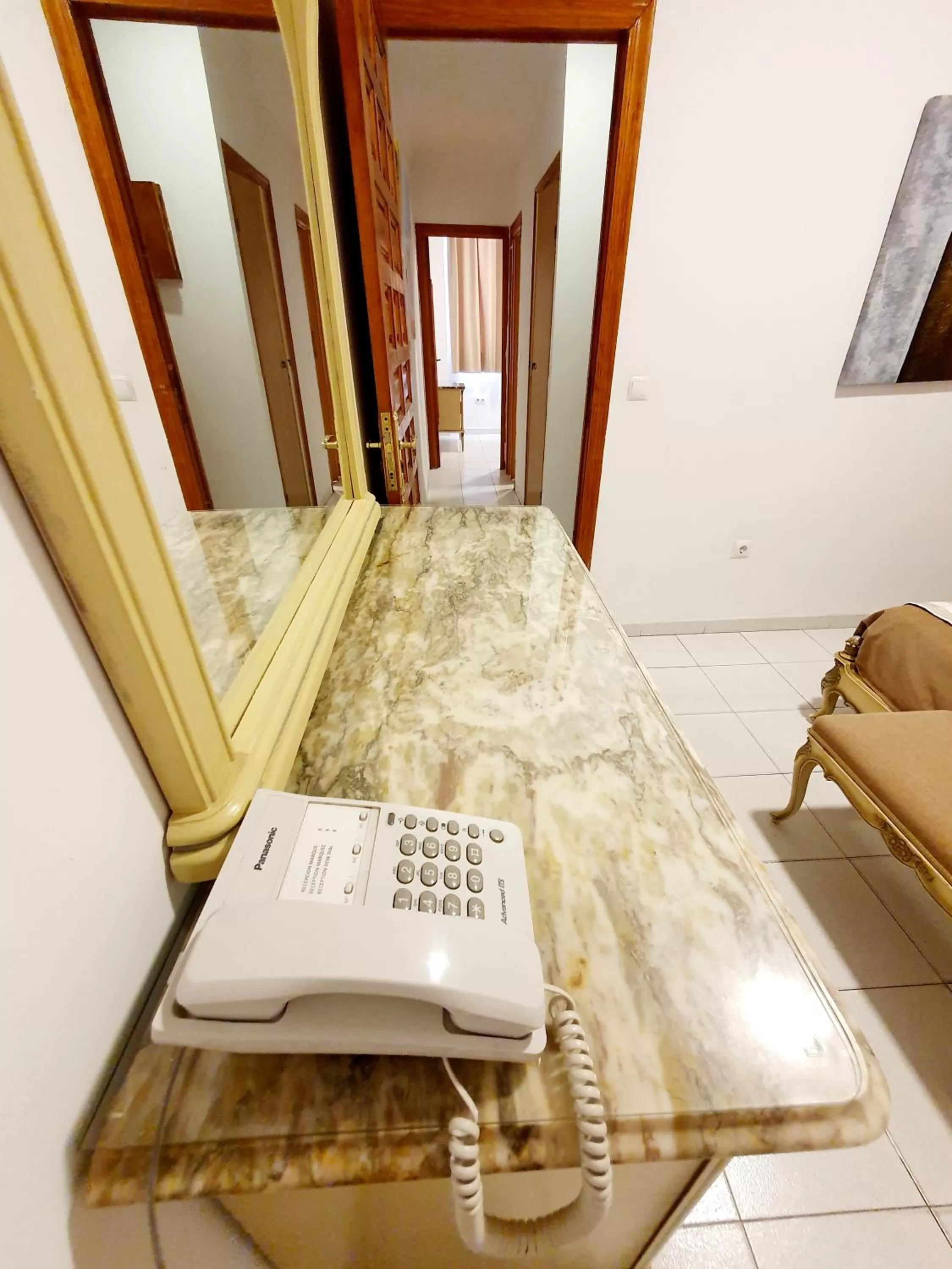 Photo of the whole room in Hotel Marítimo Urban