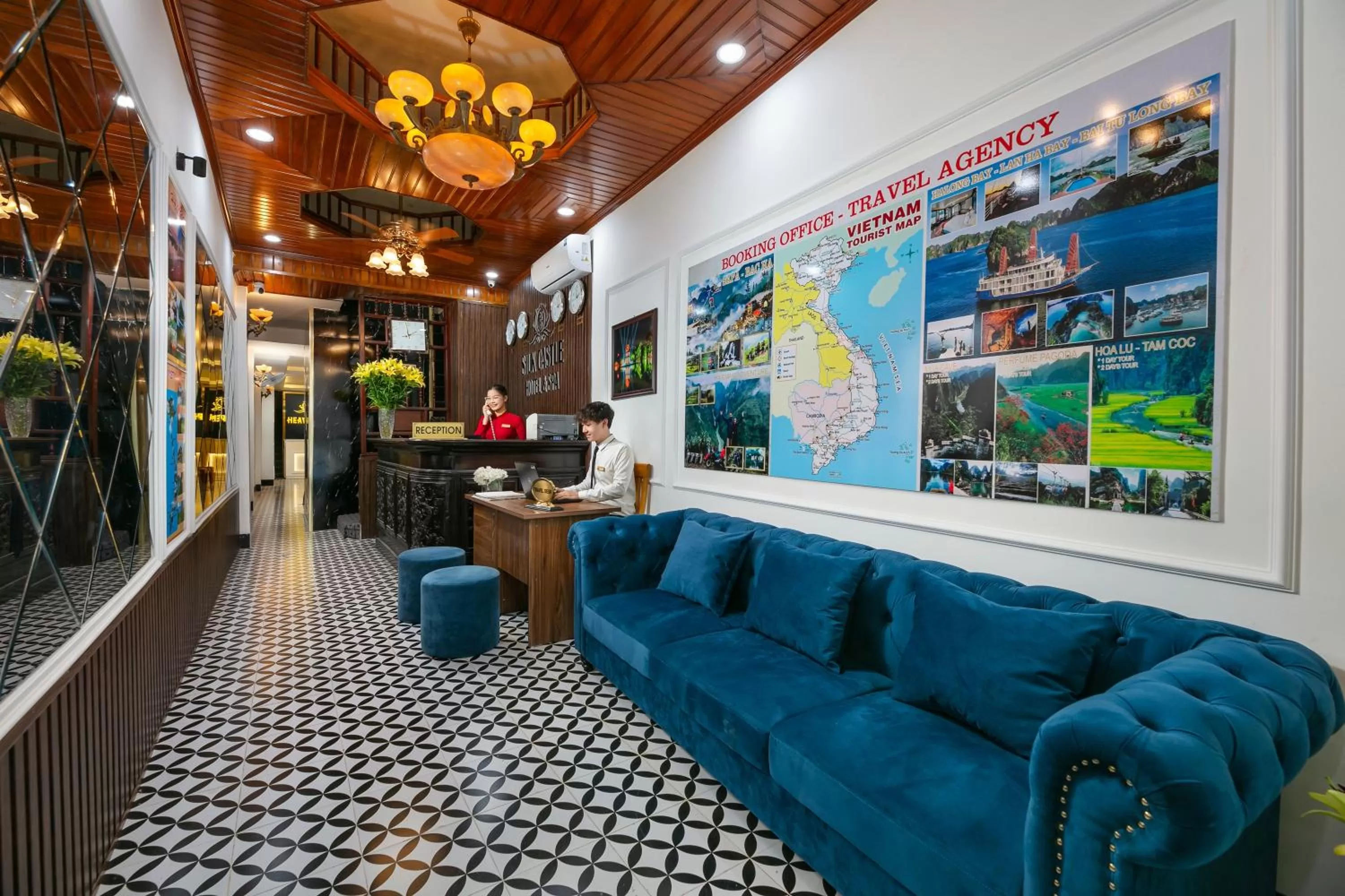 concierge in Silk Castle Hotel & Spa - Hanoi Old quarter