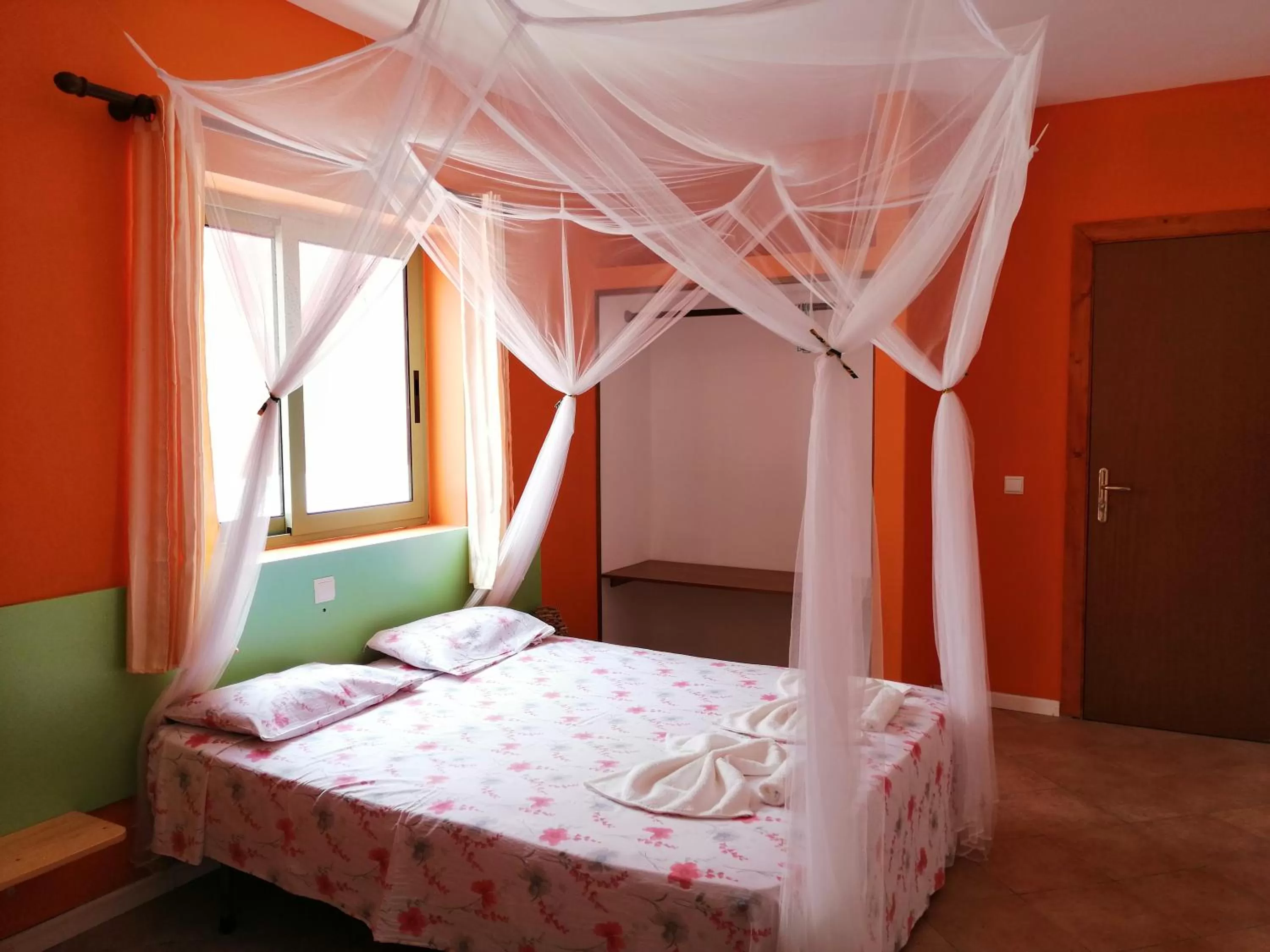 Photo of the whole room, Bed in B&B Salinas Boa Vista WiFi FREE